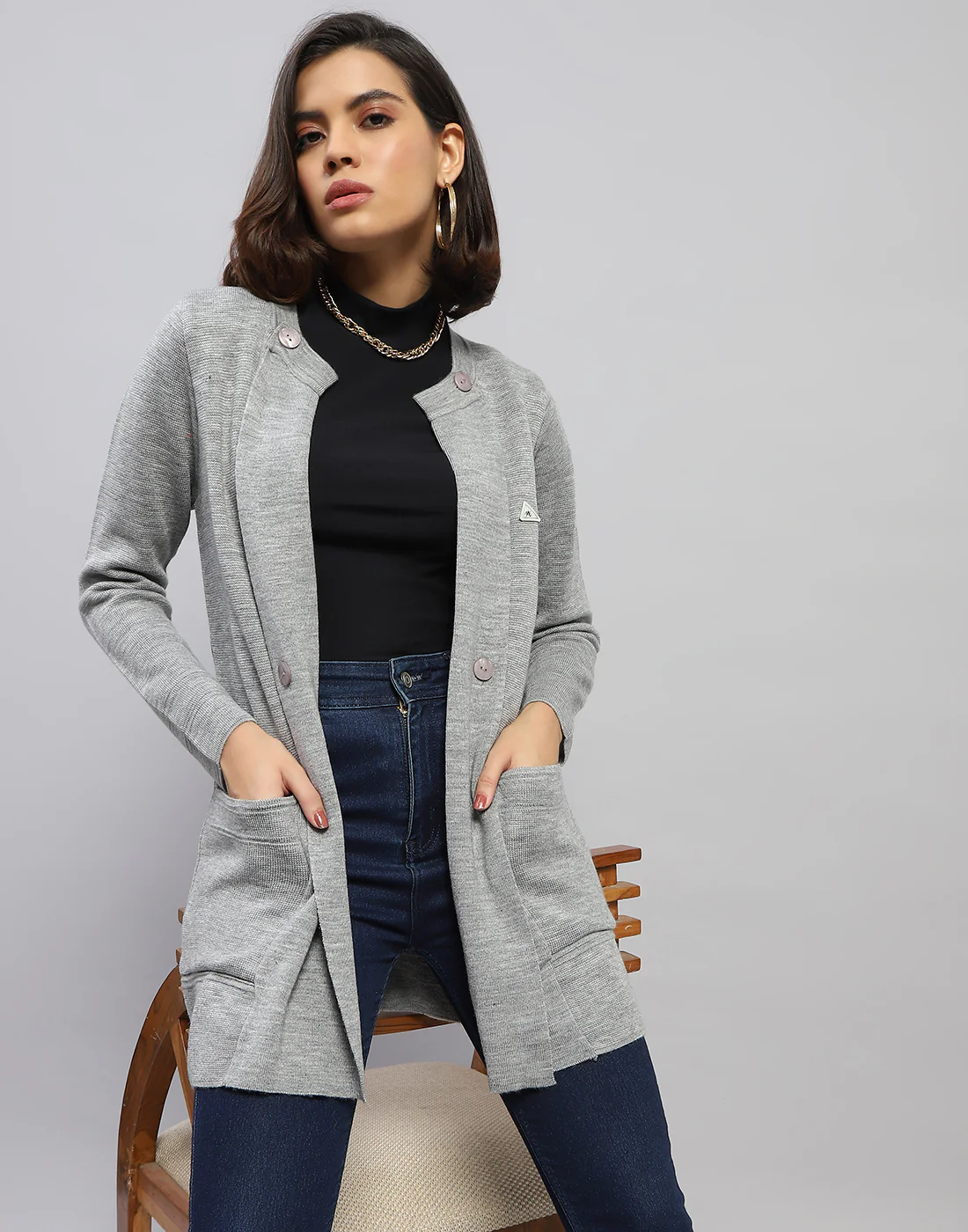 Women Grey Self Design Round Neck Full Sleeve Cardigan - Image 6
