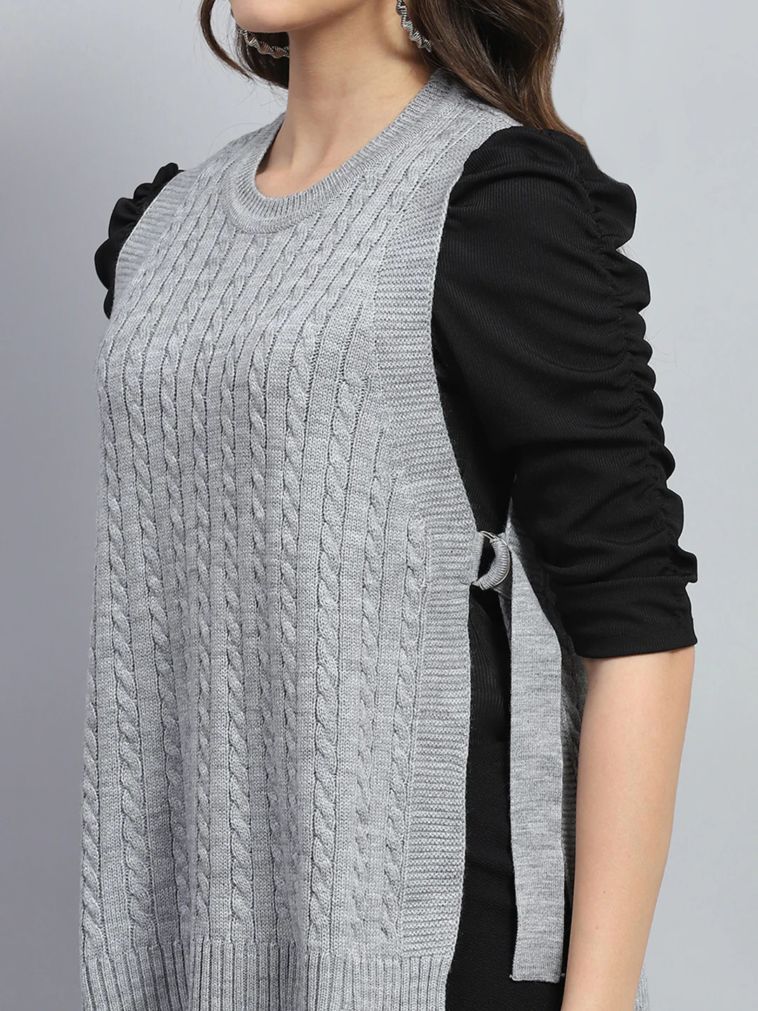 Women Grey Self Design Round Neck Sleeveless Winter Top - Image 6
