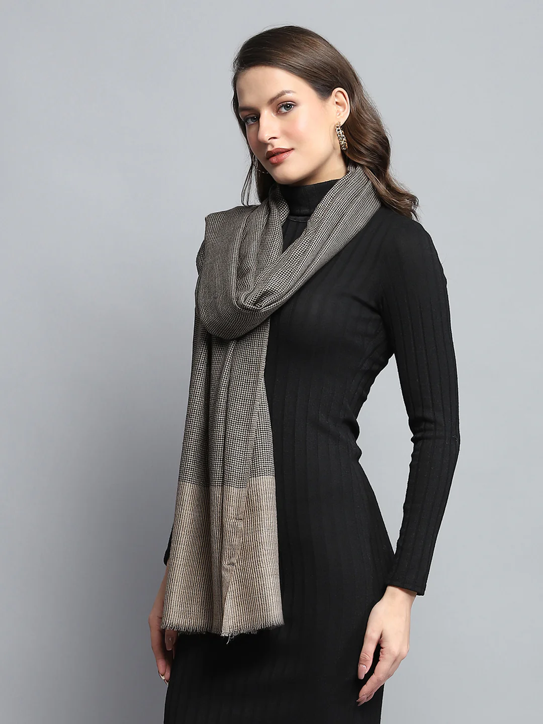 Women Grey Self Design Stole - Image 4