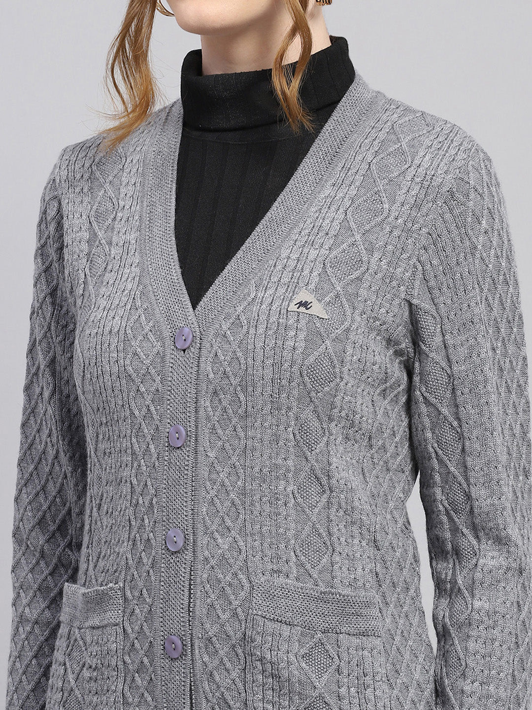 Women Grey Self Design V Neck Full Sleeve Cardigan - Image 6