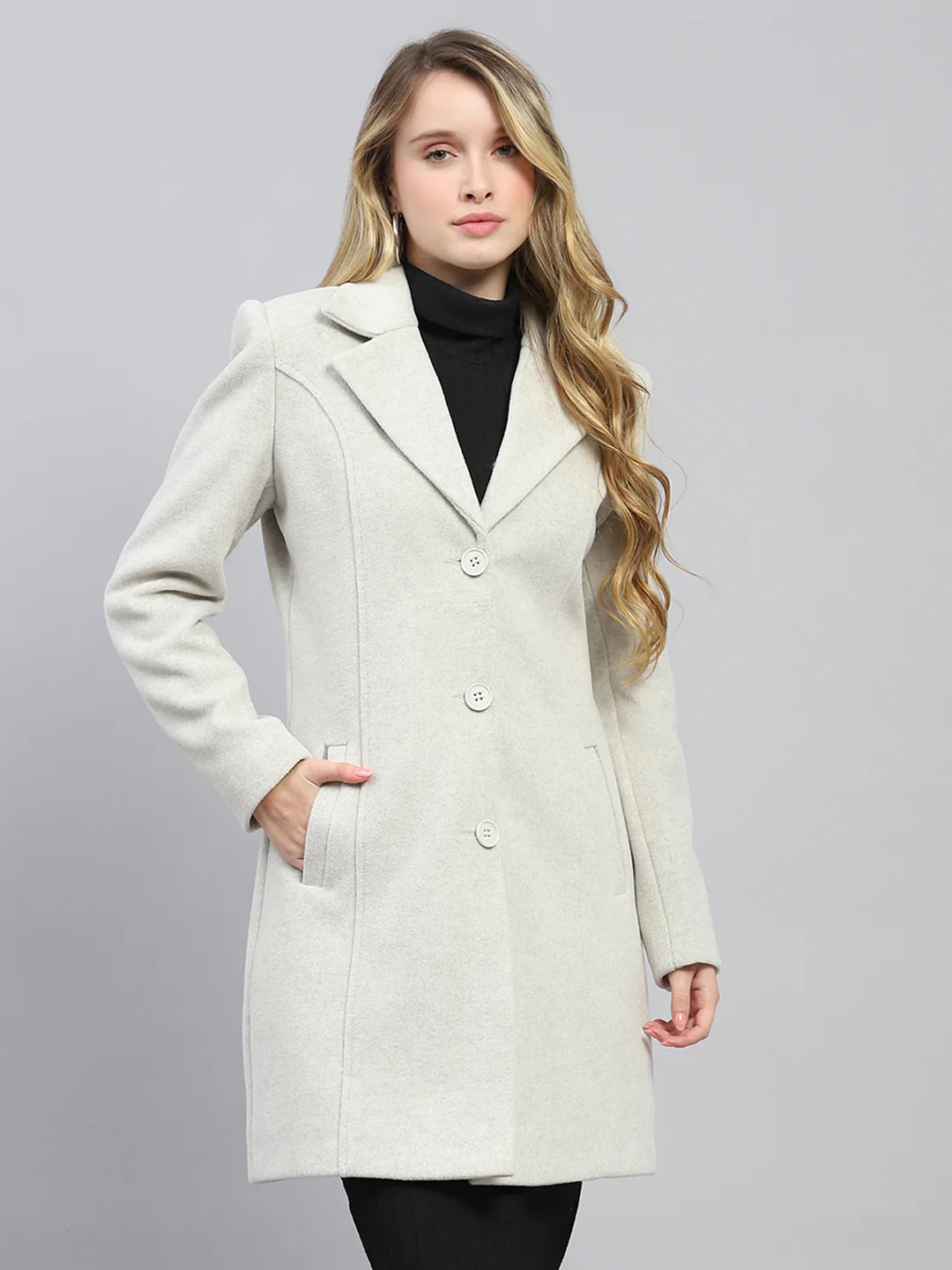 Women Grey Solid Collar Full Sleeve Coat - Image 6