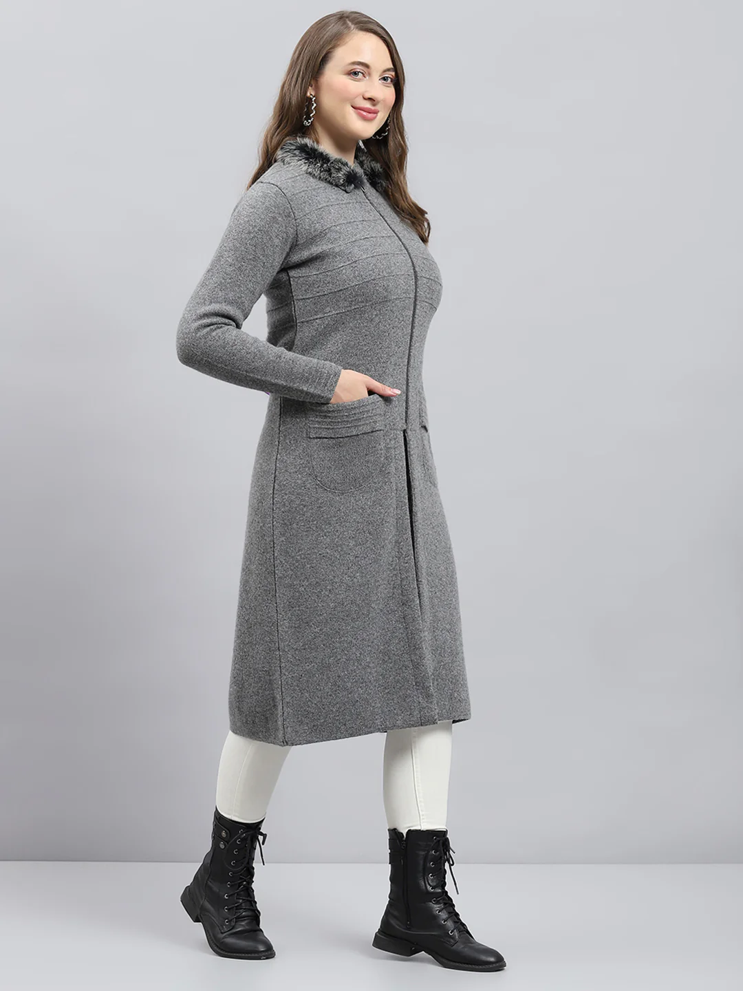 Women Grey Solid Collar Full Sleeve Pullover - Image 4