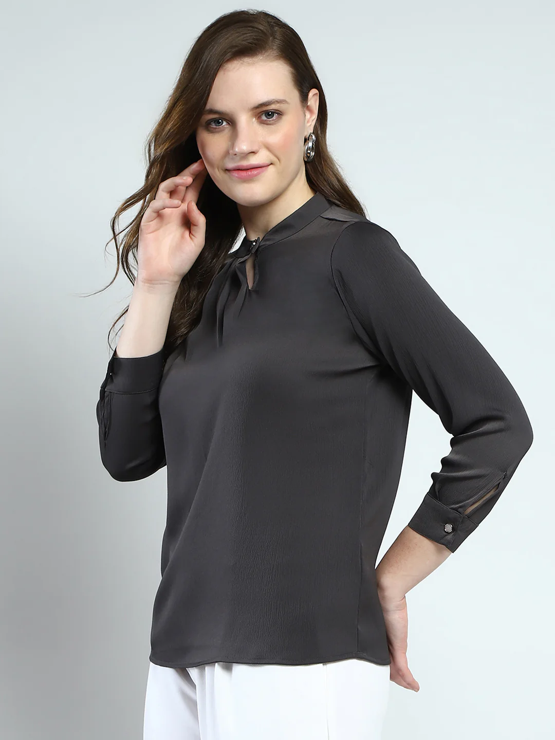 Women Grey Solid Front Open Full Sleeve Top - Image 4
