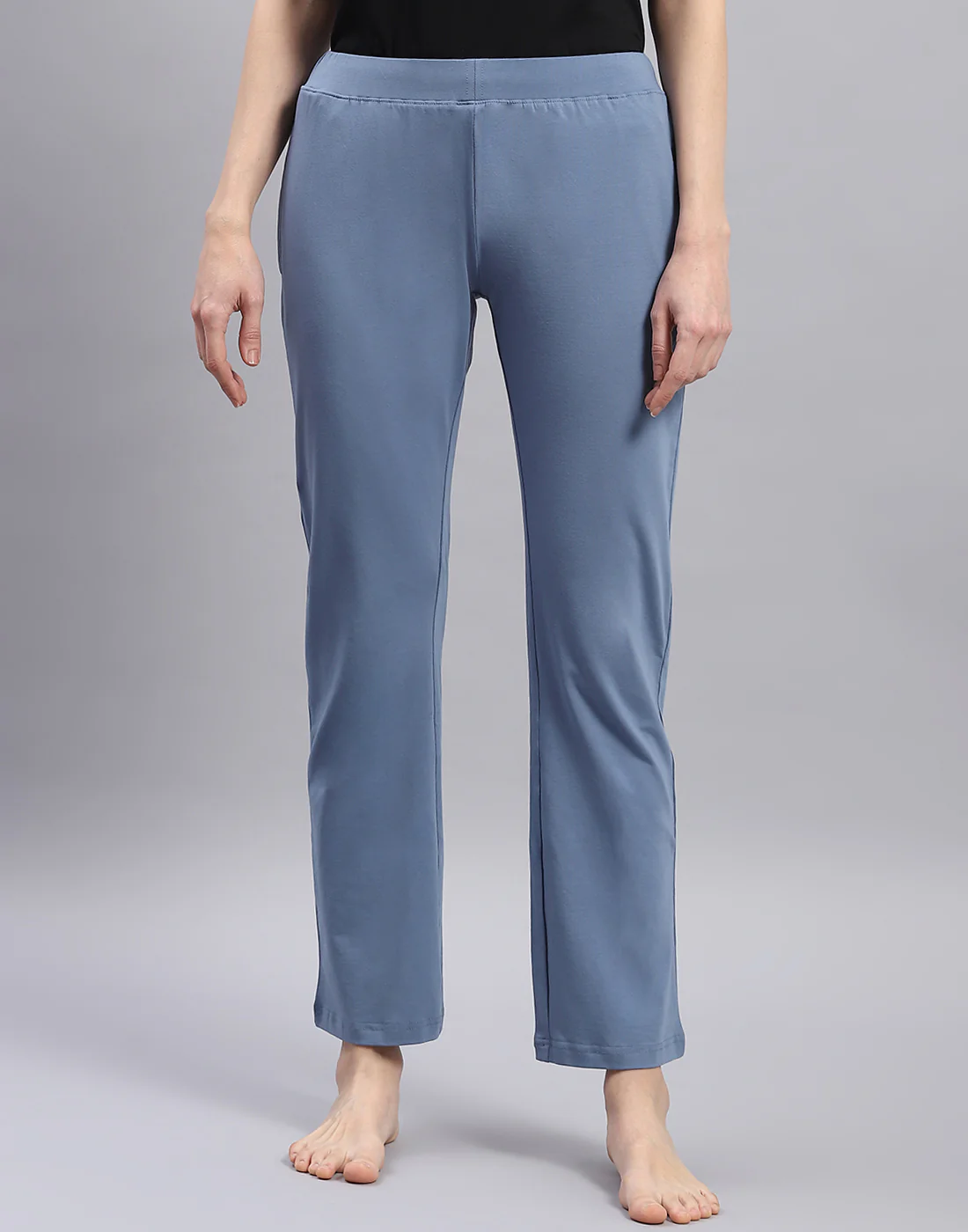 Women Grey Solid Regular Fit Lower - Image 3