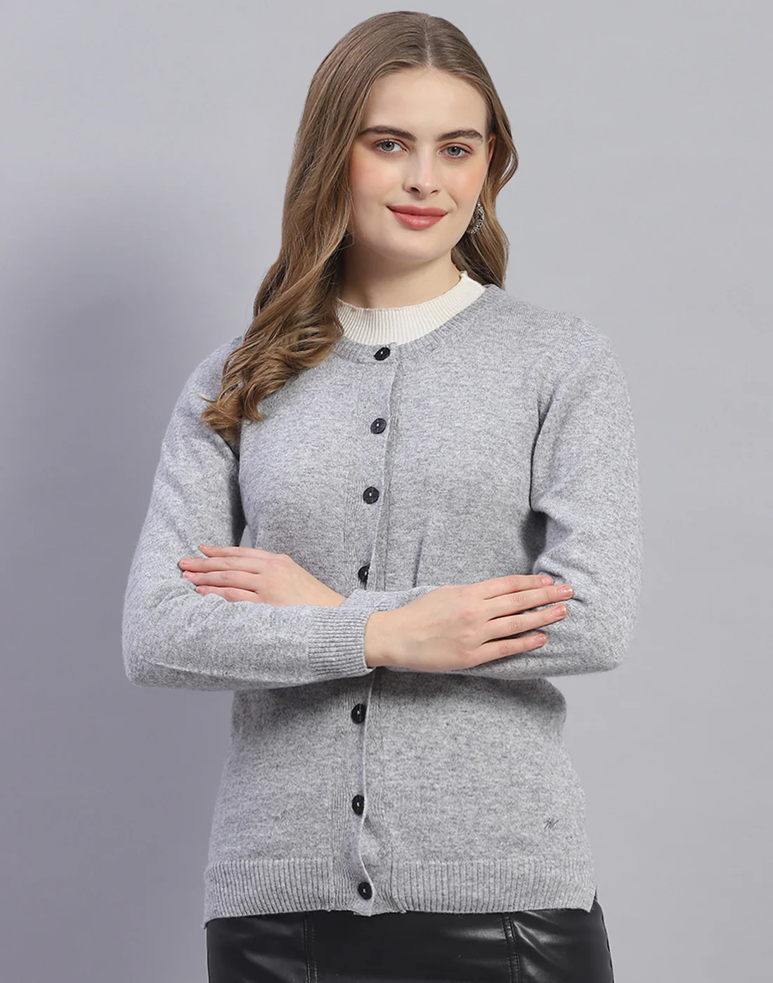Women Grey Solid Round Neck Full Sleeve Cardigan - Image 2