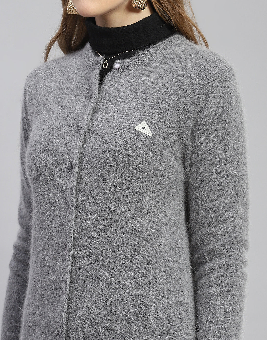 Women Grey Solid Round Neck Full Sleeve Cardigan - Image 6
