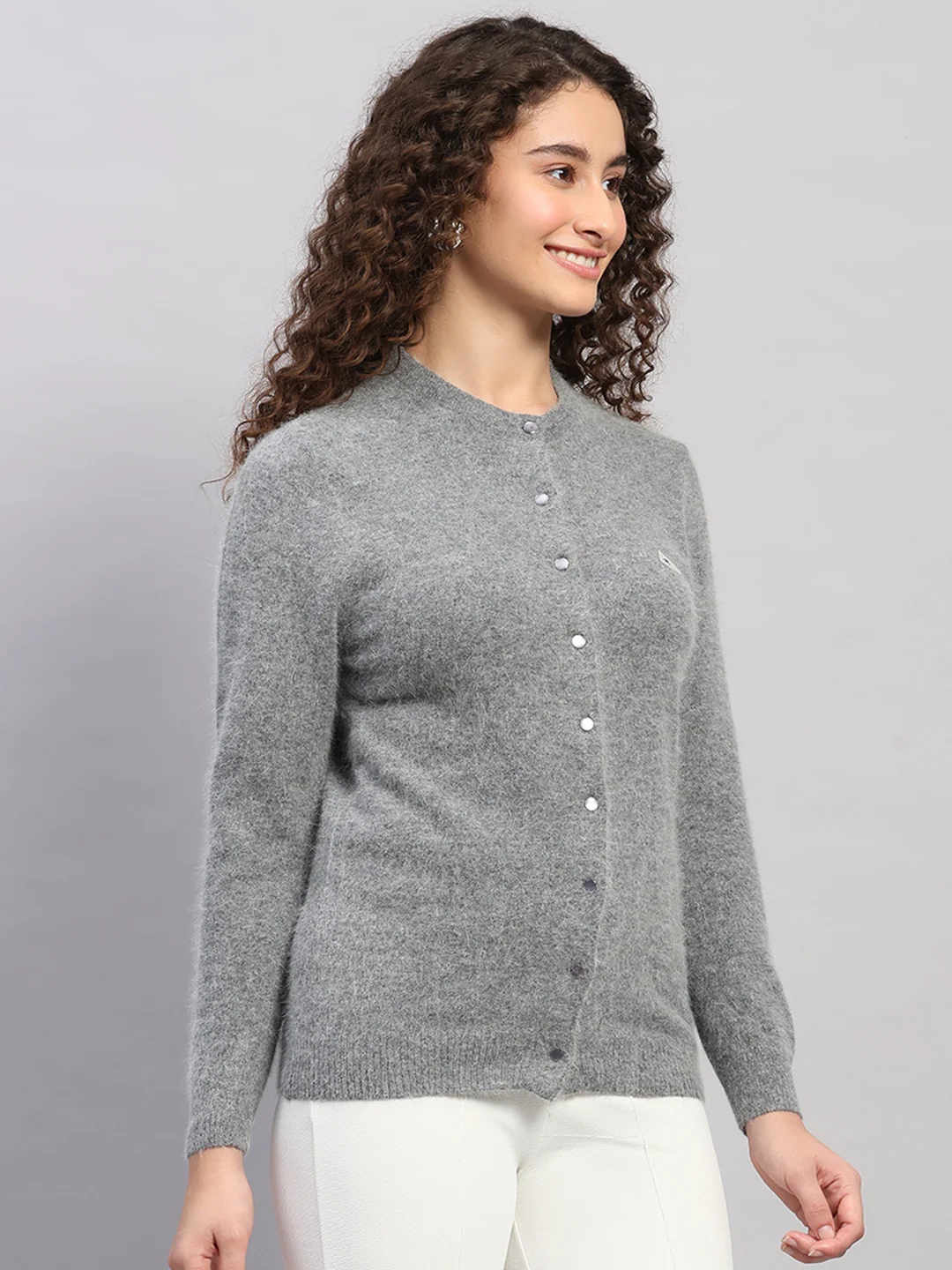 Women Grey Solid Round Neck Full Sleeve Cardigan - Image 4