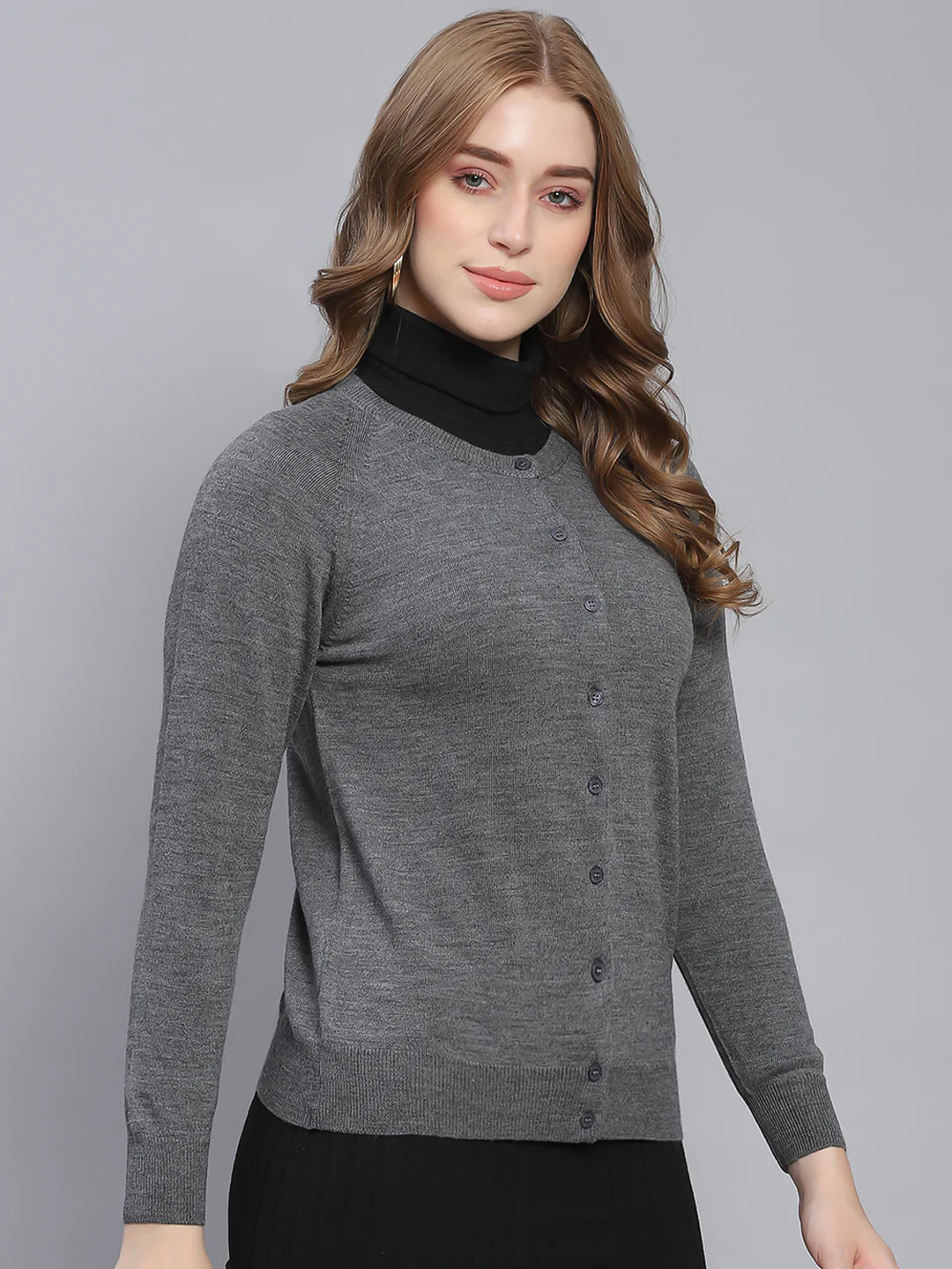 Women Grey Solid Round Neck Full Sleeve Cardigans - Image 4