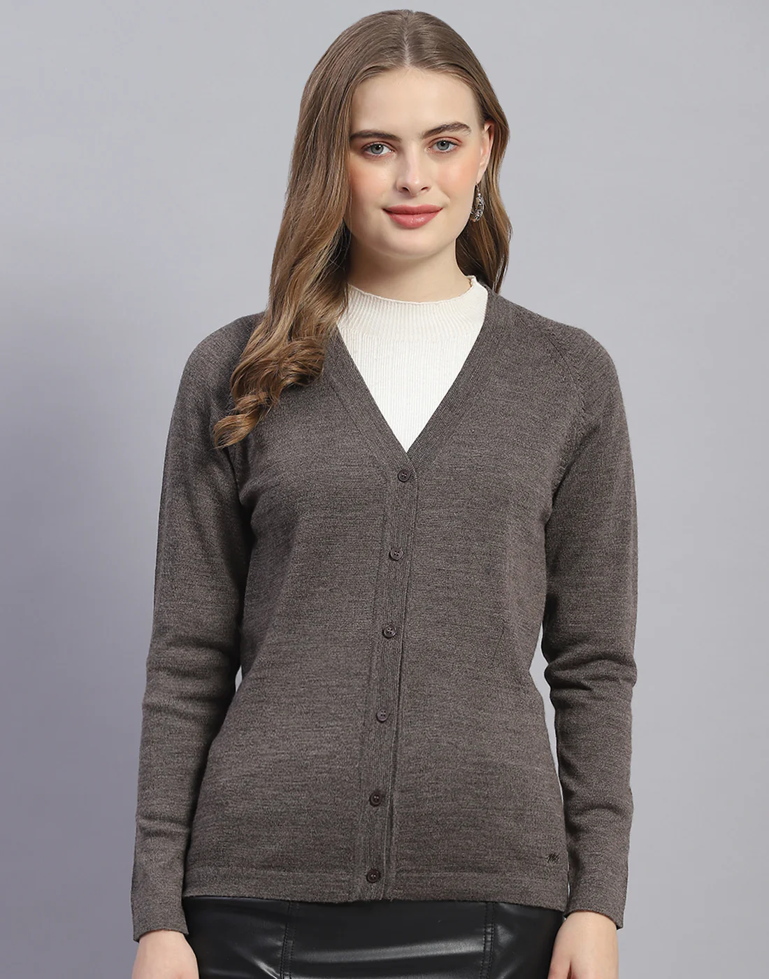 Women Grey Solid V Neck Full Sleeve Cardigan - Image 2