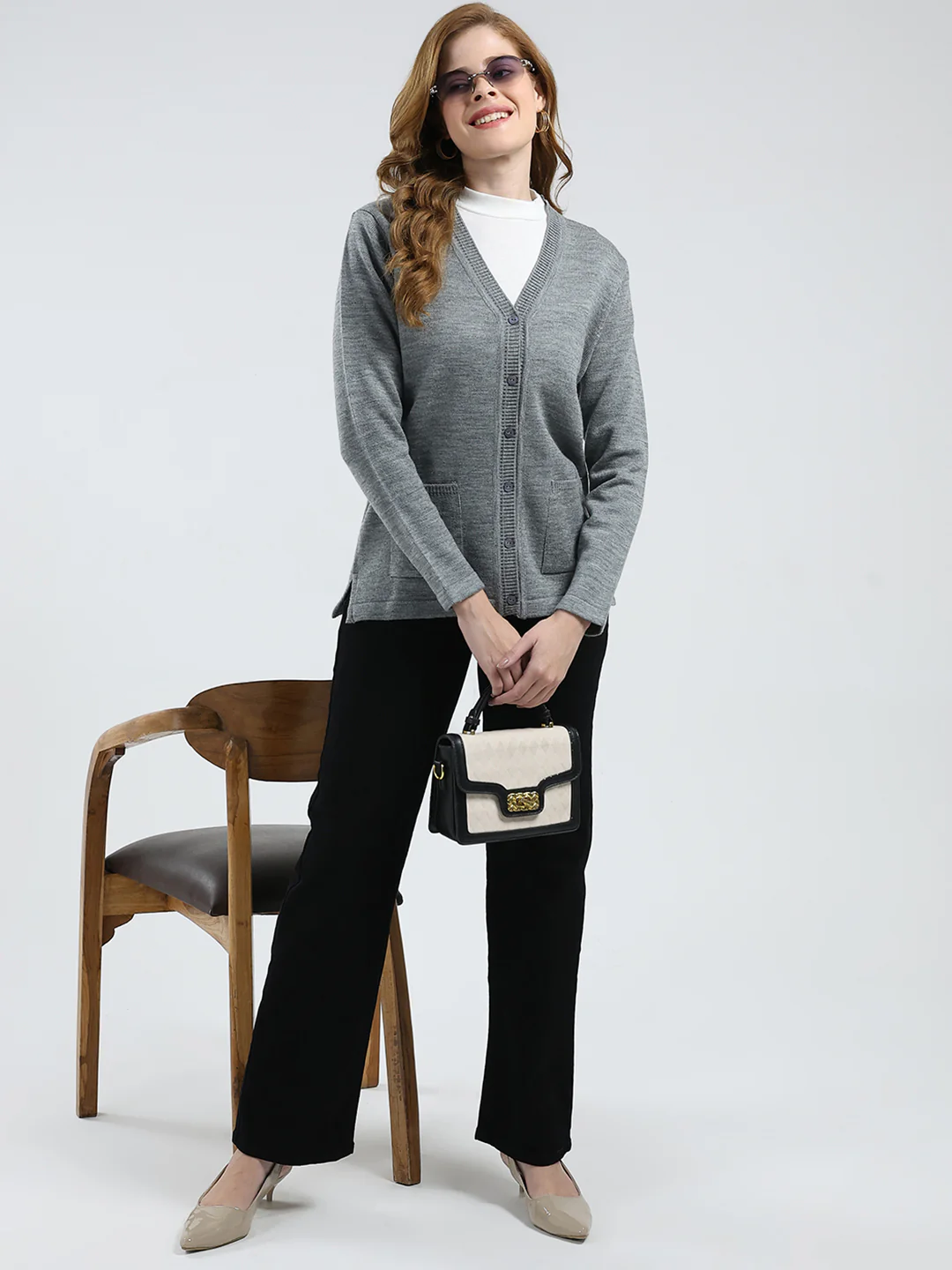 Women Grey Solid V Neck Full Sleeve Cardigan - Image 2