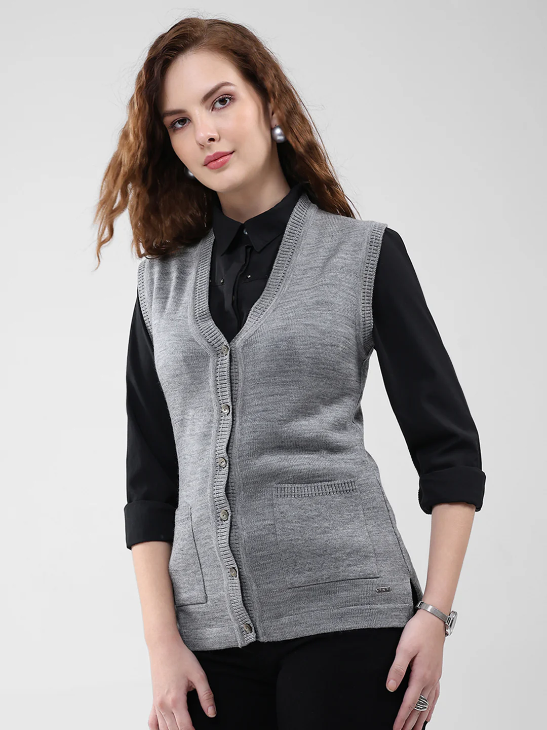 Women Grey Solid V Neck Sleeveless Cardigan - Image 3