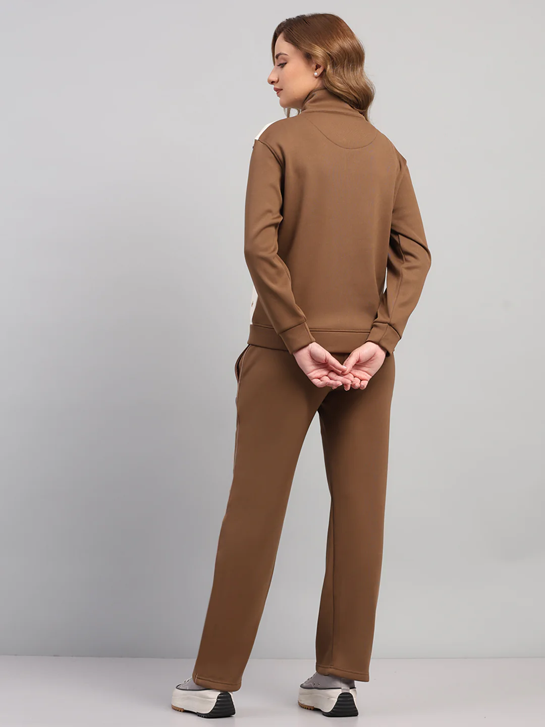 Women Khaki Printed Mock Neck Full Sleeve Winter Tracksuit - Image 5
