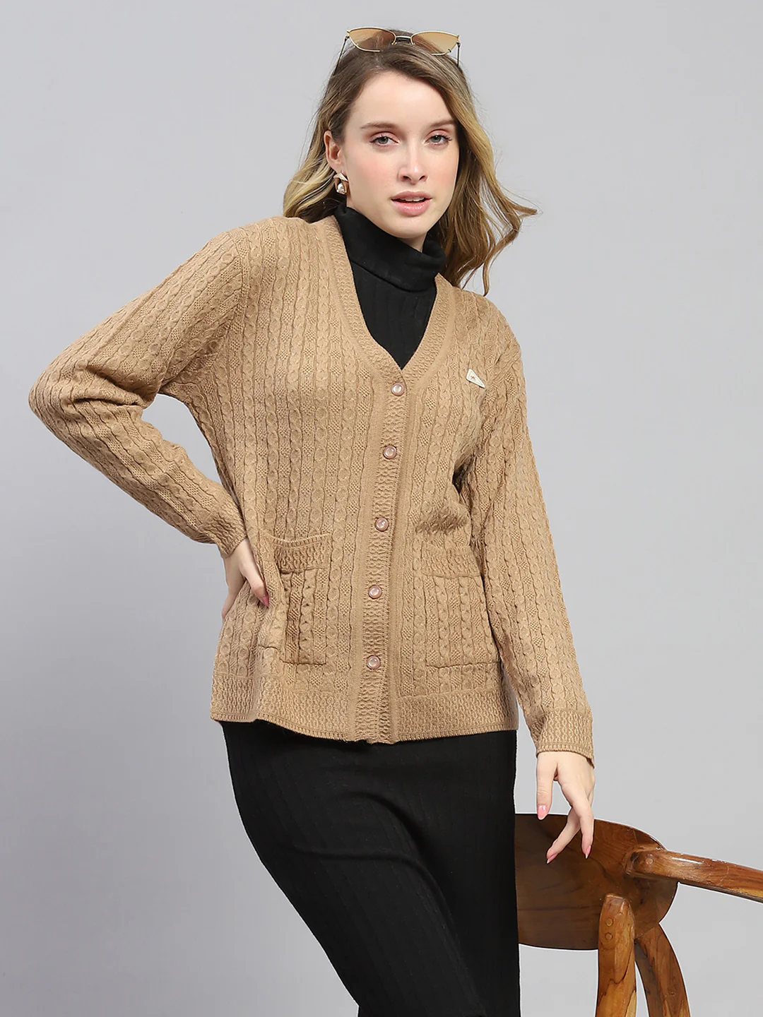 Women Khaki Self Design V Neck Full Sleeve Cardigan - Image 6