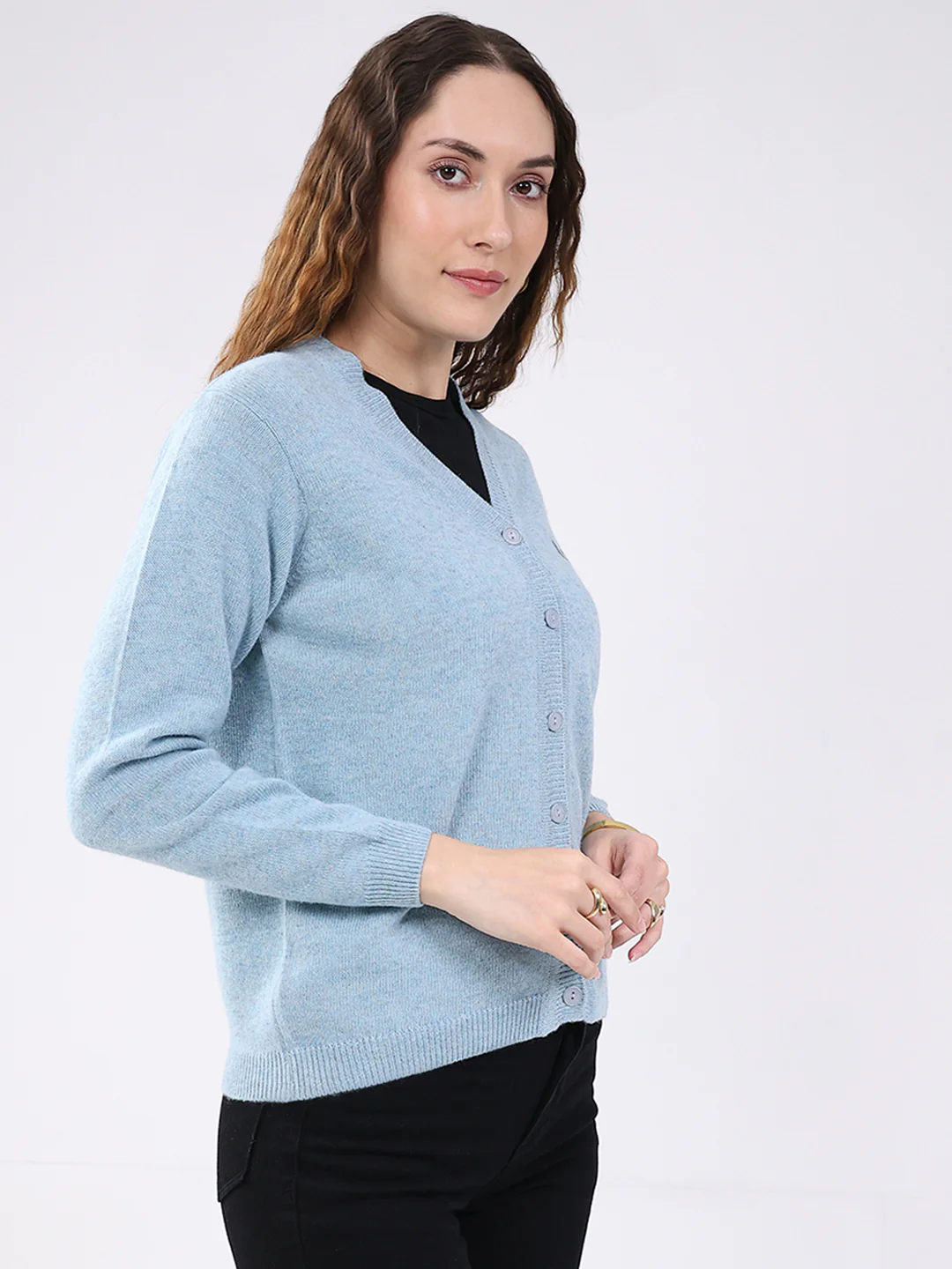 Women Light Blue Solid V Neck Full Sleeve Cardigan - Image 4