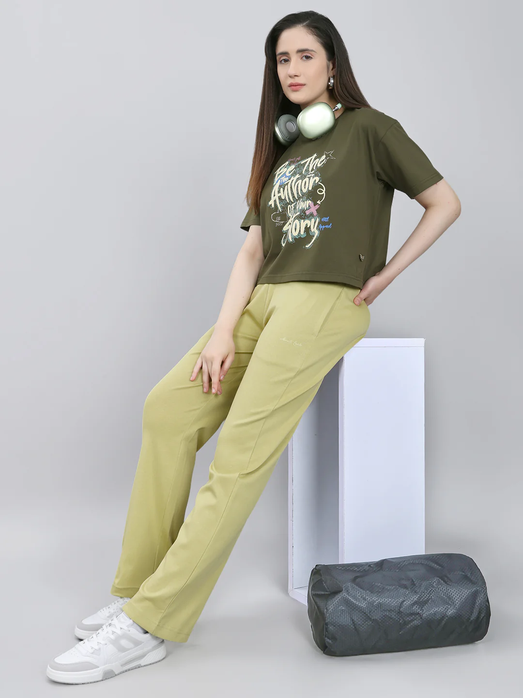 Women Light Green Solid Regular Fit Lower - Image 6