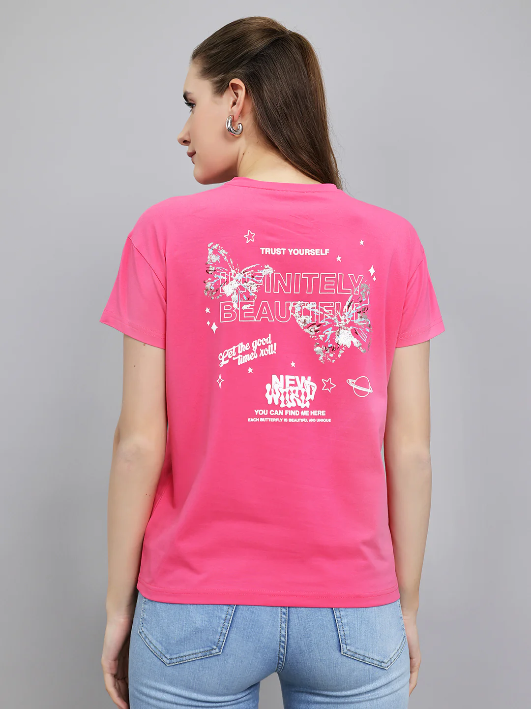 Women Magenta Printed Round Neck Half Sleeve Top - Image 4