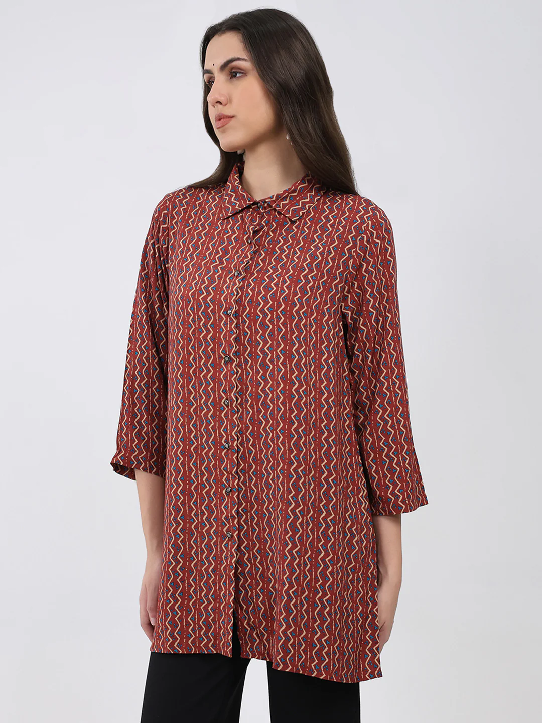 Women Maroon Printed Collar 3/4th Sleeve Winter Kurti - Image 3