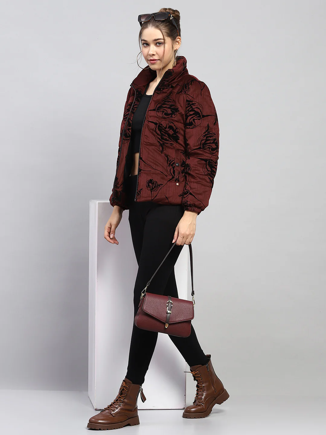 Women Maroon Printed Collar Full Sleeve Jacket - Image 2