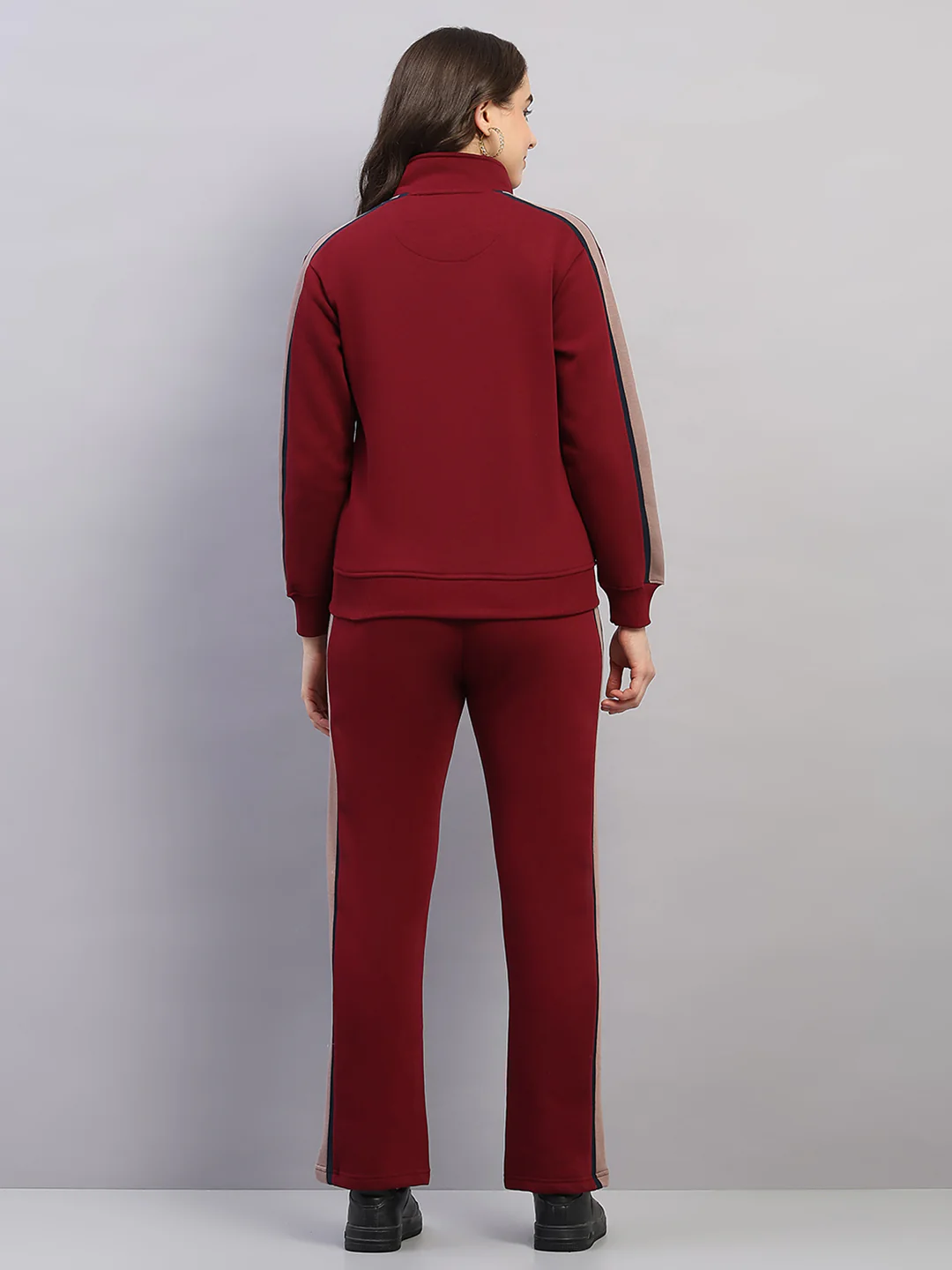 Women Maroon Printed Mock Neck Full Sleeve Winter Tracksuit - Image 5