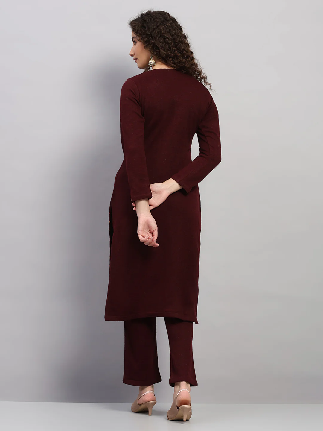 Women Maroon Printed Round Neck Full Sleeve 3 Pc Kurti Set for Winter - Image 5