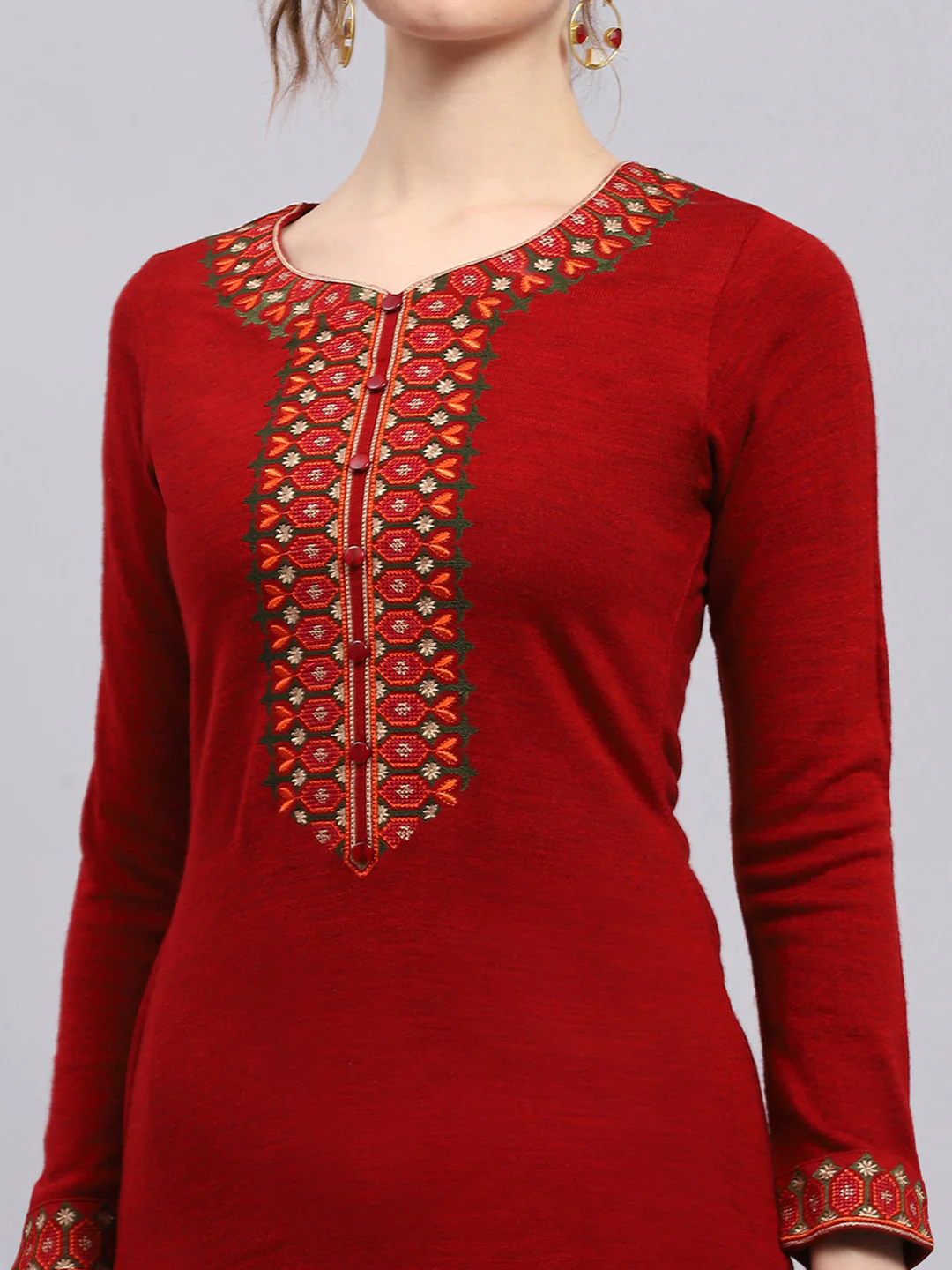 Women Maroon Printed Round Neck Full Sleeve Winter Kurti - Image 6