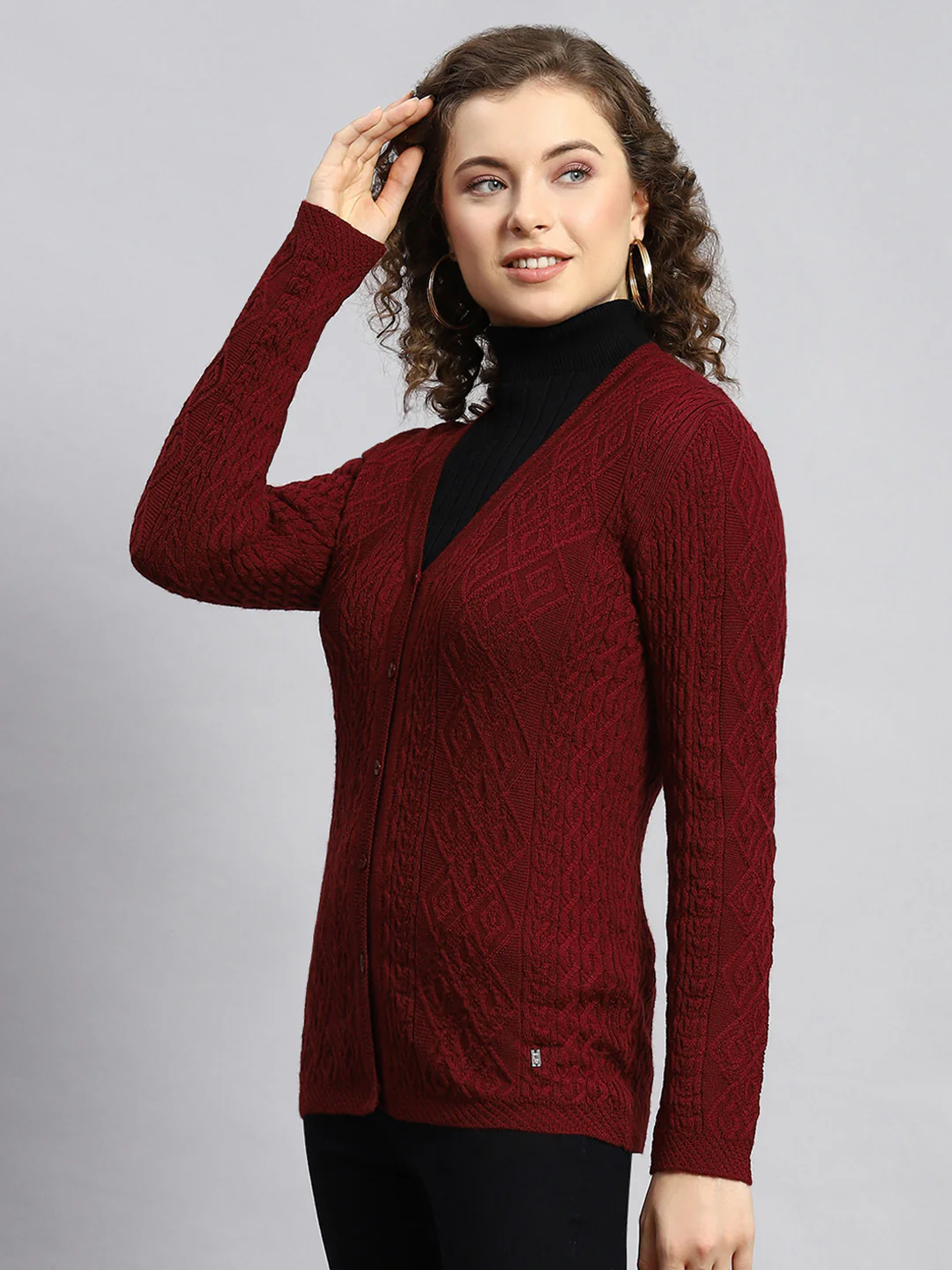 Women Maroon Self Cardigan - Image 4