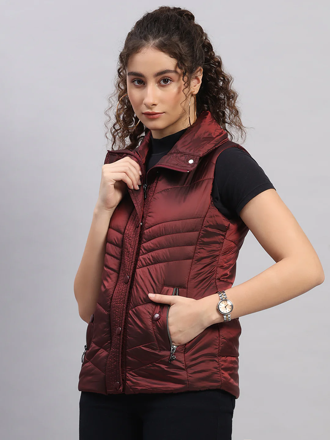 Women Maroon Self Design Collar Sleeveless Jacket - Image 3