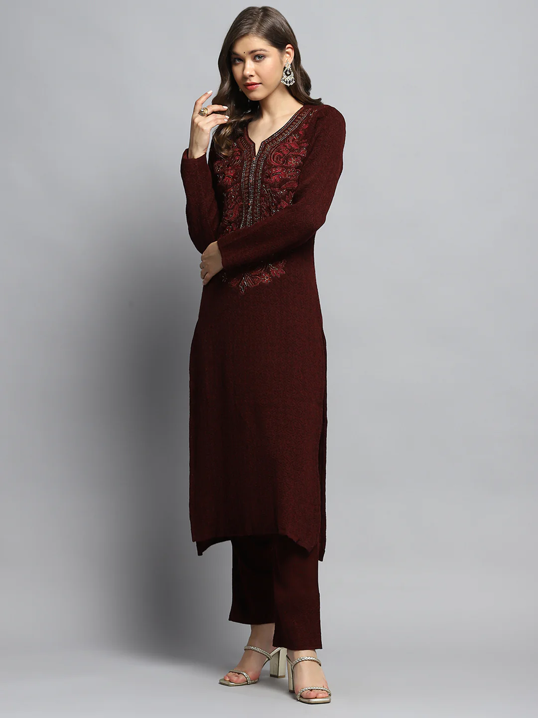 Women Maroon Self Design Round Neck Full Sleeve Kurti Set - Image 3