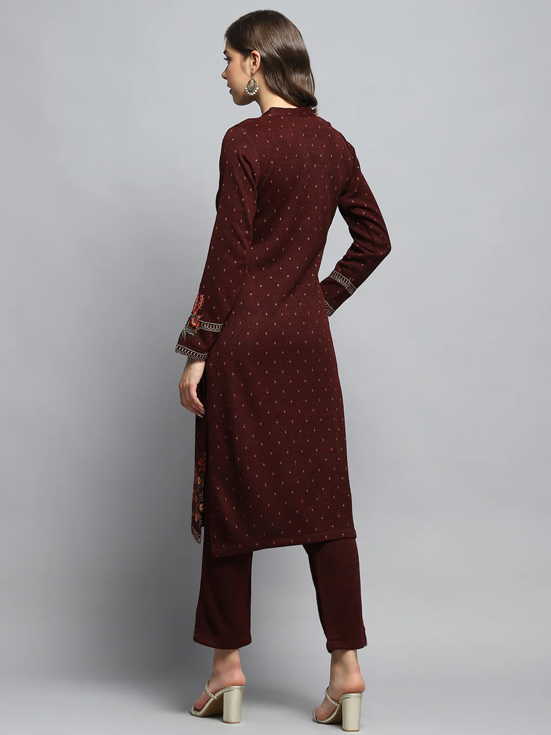 Women Maroon Self Design Round Neck Full Sleeve Kurti Set - Image 2