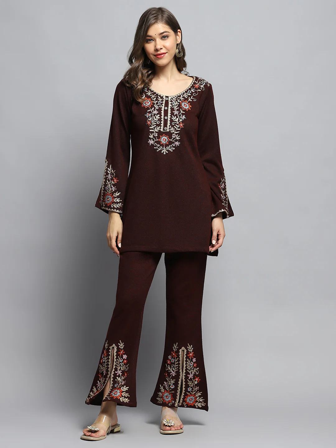 Women Maroon Self Design Round Neck Full Sleeve Kurti Set - Image 3