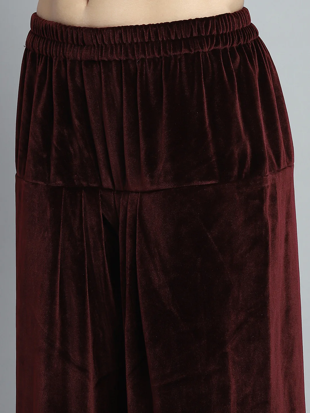 Women Maroon Self Design Round Neck Full Sleeve Kurti Set for Winter - Image 8