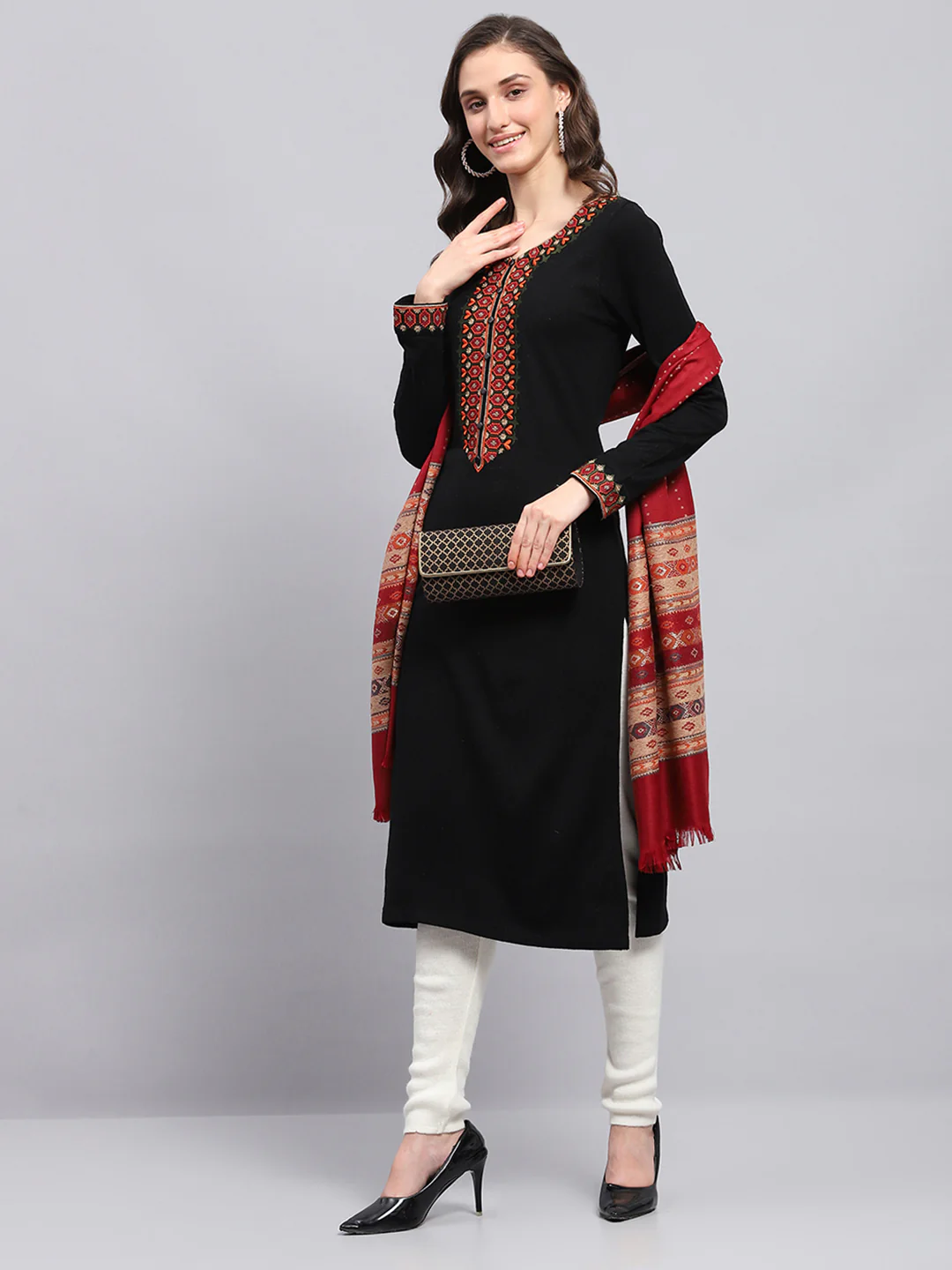 Women Maroon Self Design Shawl - Image 5