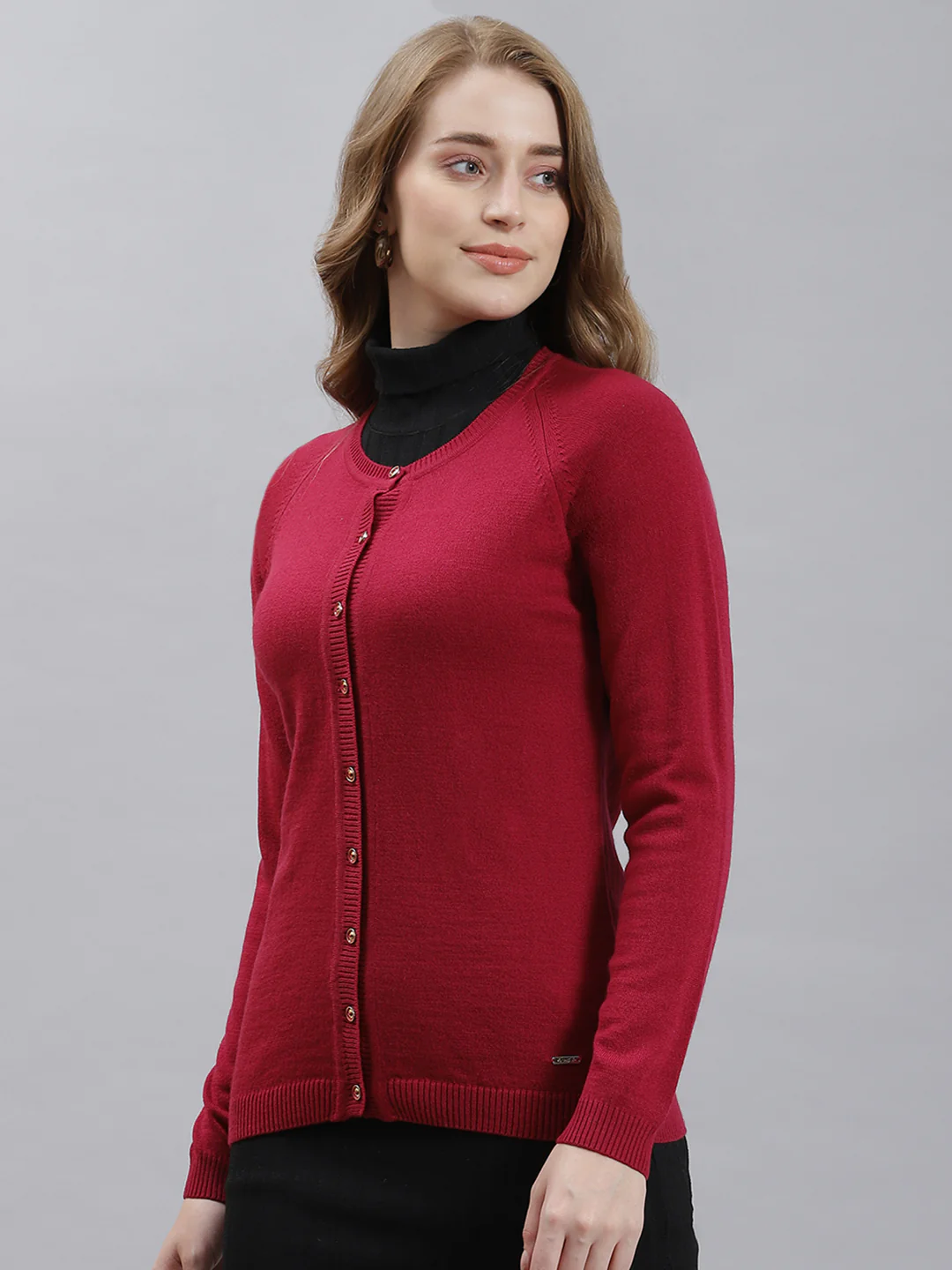 Women Maroon Solid Cardigan - Image 4