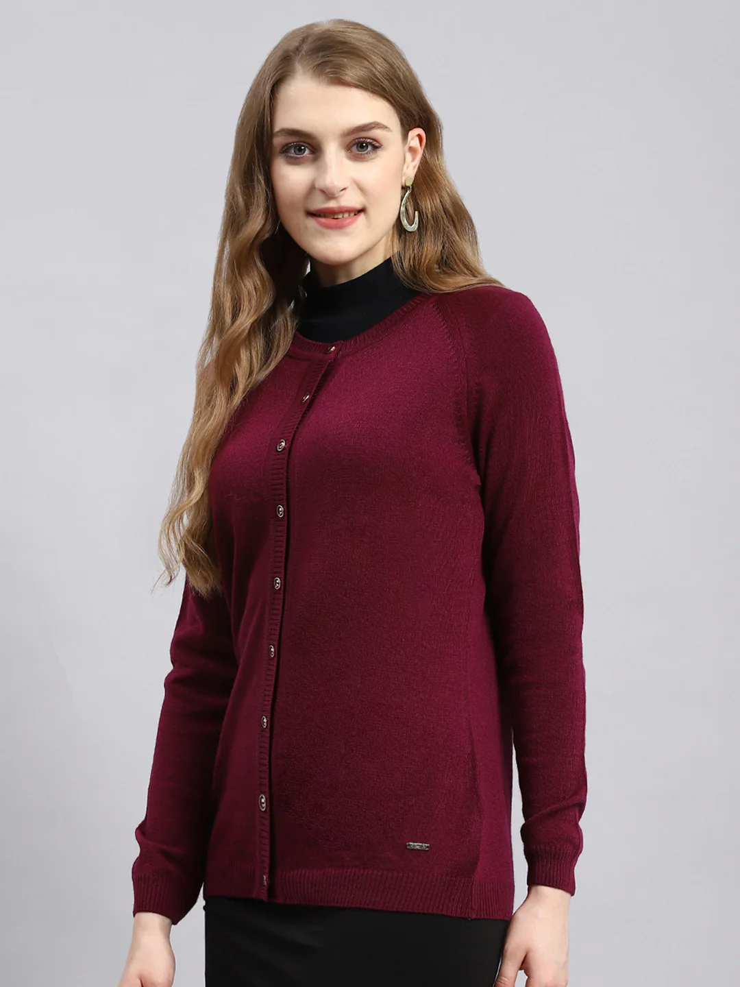 Women Maroon Solid Cardigan - Image 4