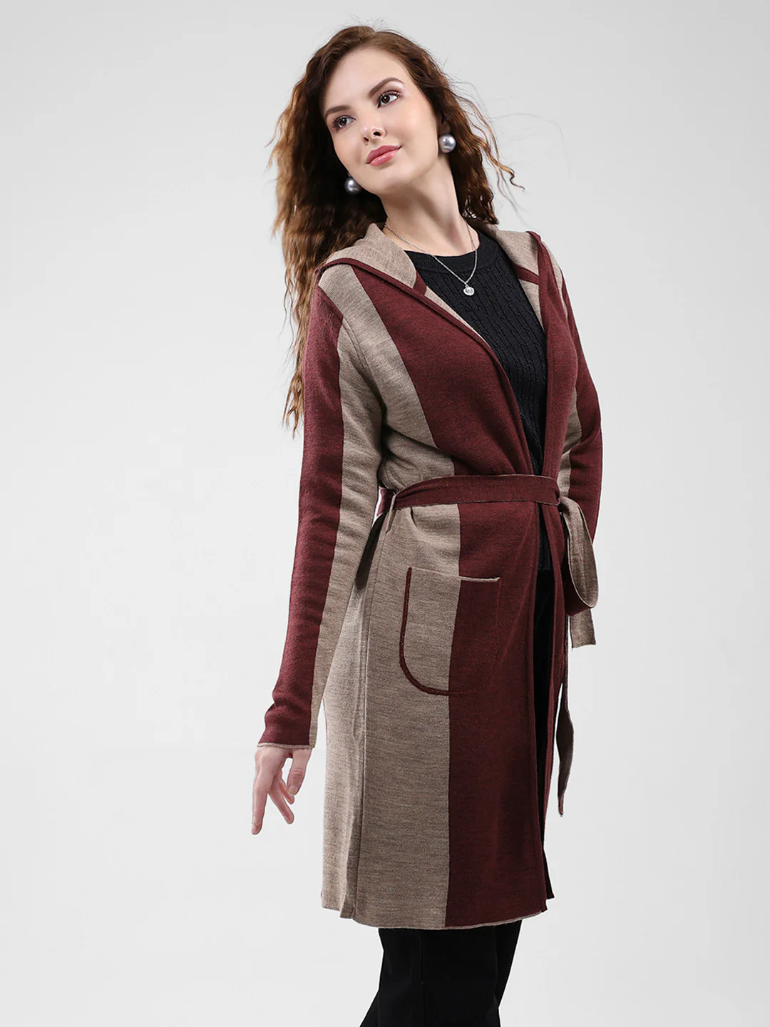 Women Maroon Solid Hooded Full Sleeve Cardigan - Image 4