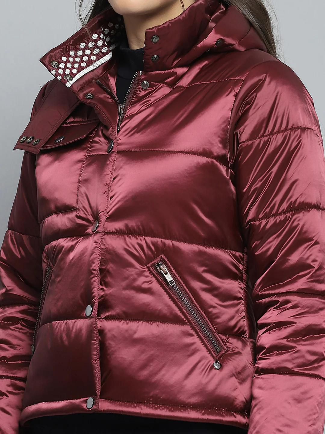 Women Maroon Solid Hooded Full Sleeve Jacket - Image 8