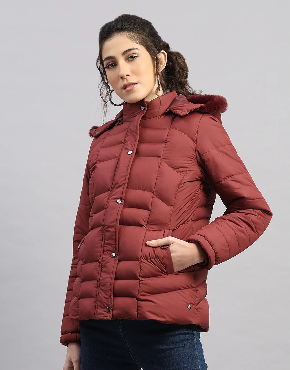 Women Maroon Solid Hooded Full Sleeve Jacket - Image 2