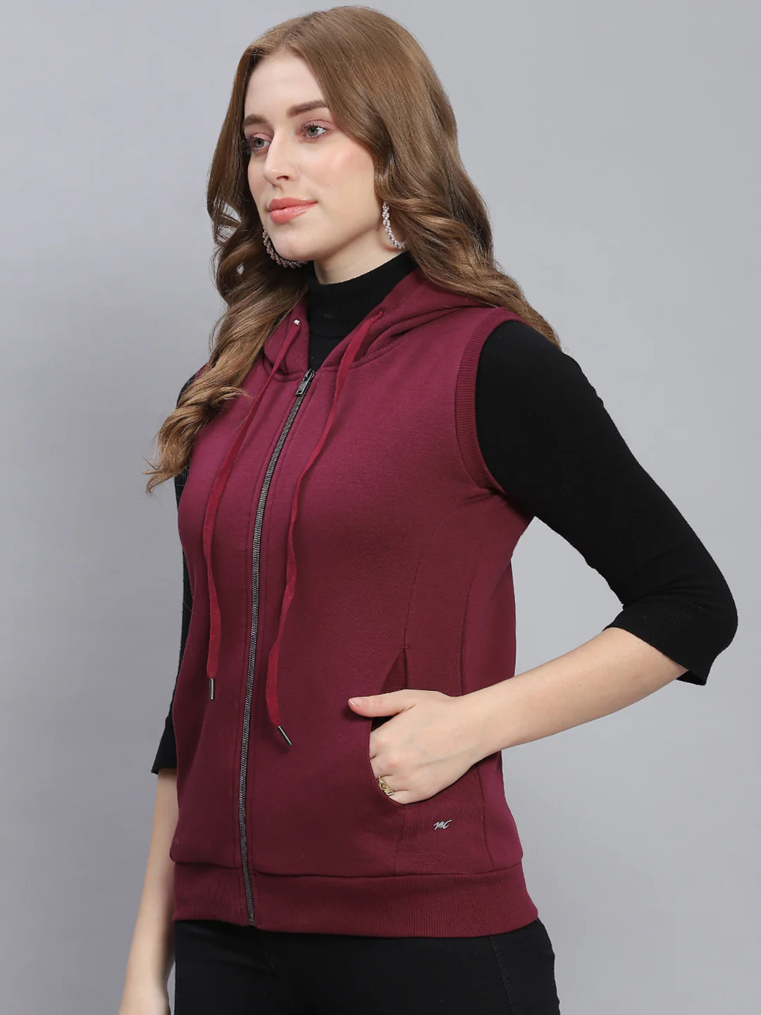 Women Maroon Solid Hooded Sleeveless Sweatshirts - Image 3
