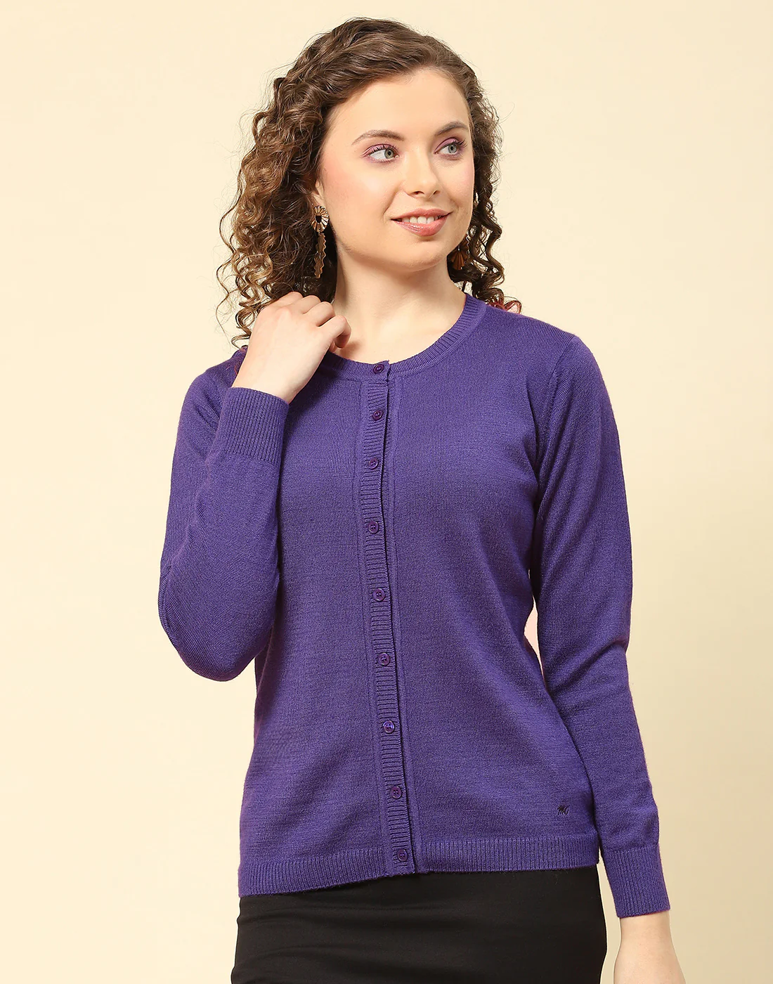 Women Maroon Solid Round Neck Full Sleeve Cardigan - Image 3