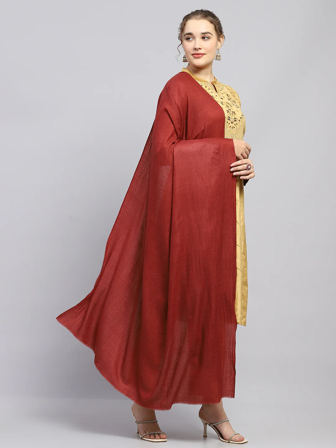 Women Maroon Solid Shawl - Image 4