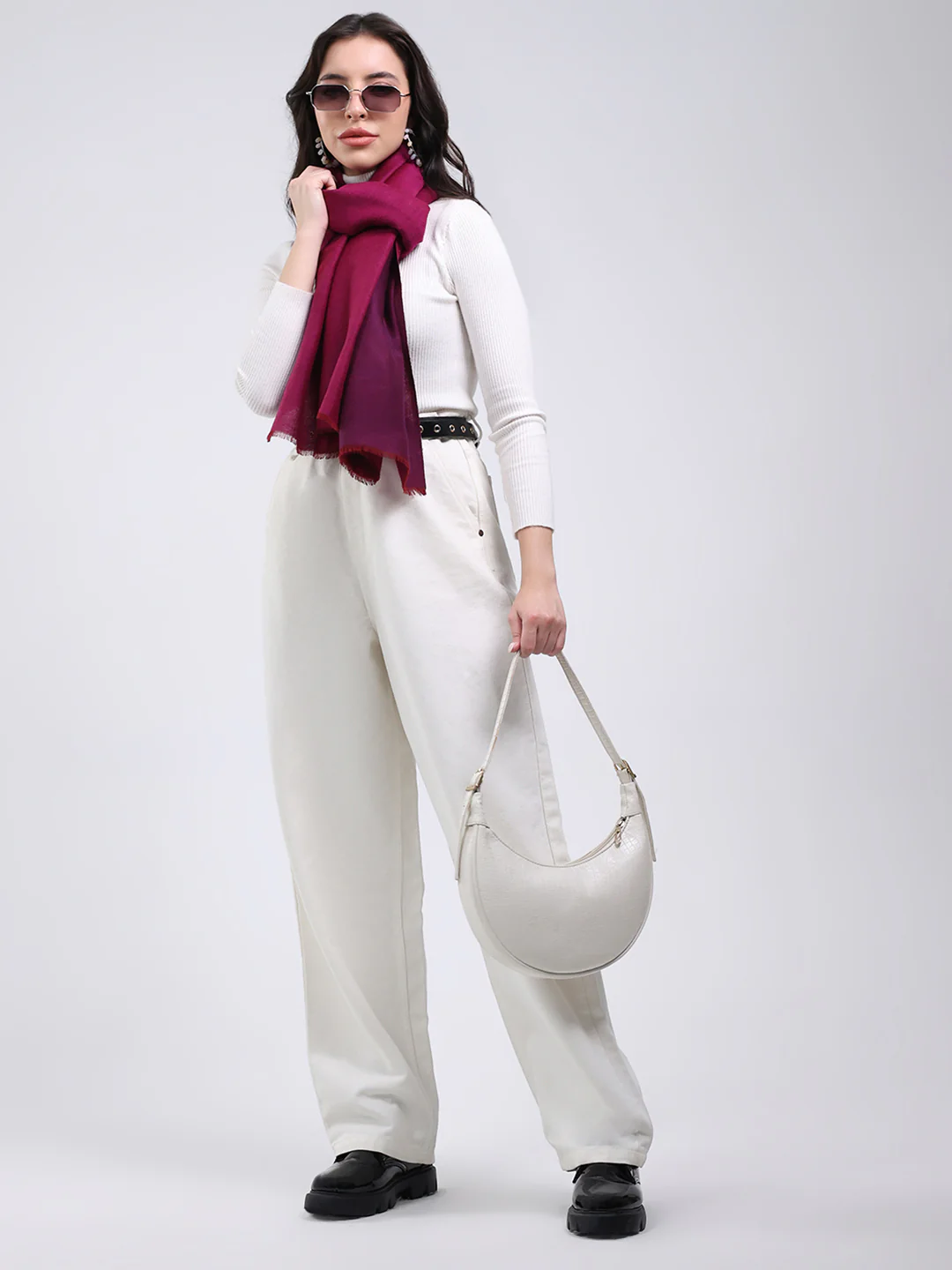 Women Maroon Solid Wool Blend Stole - Image 2