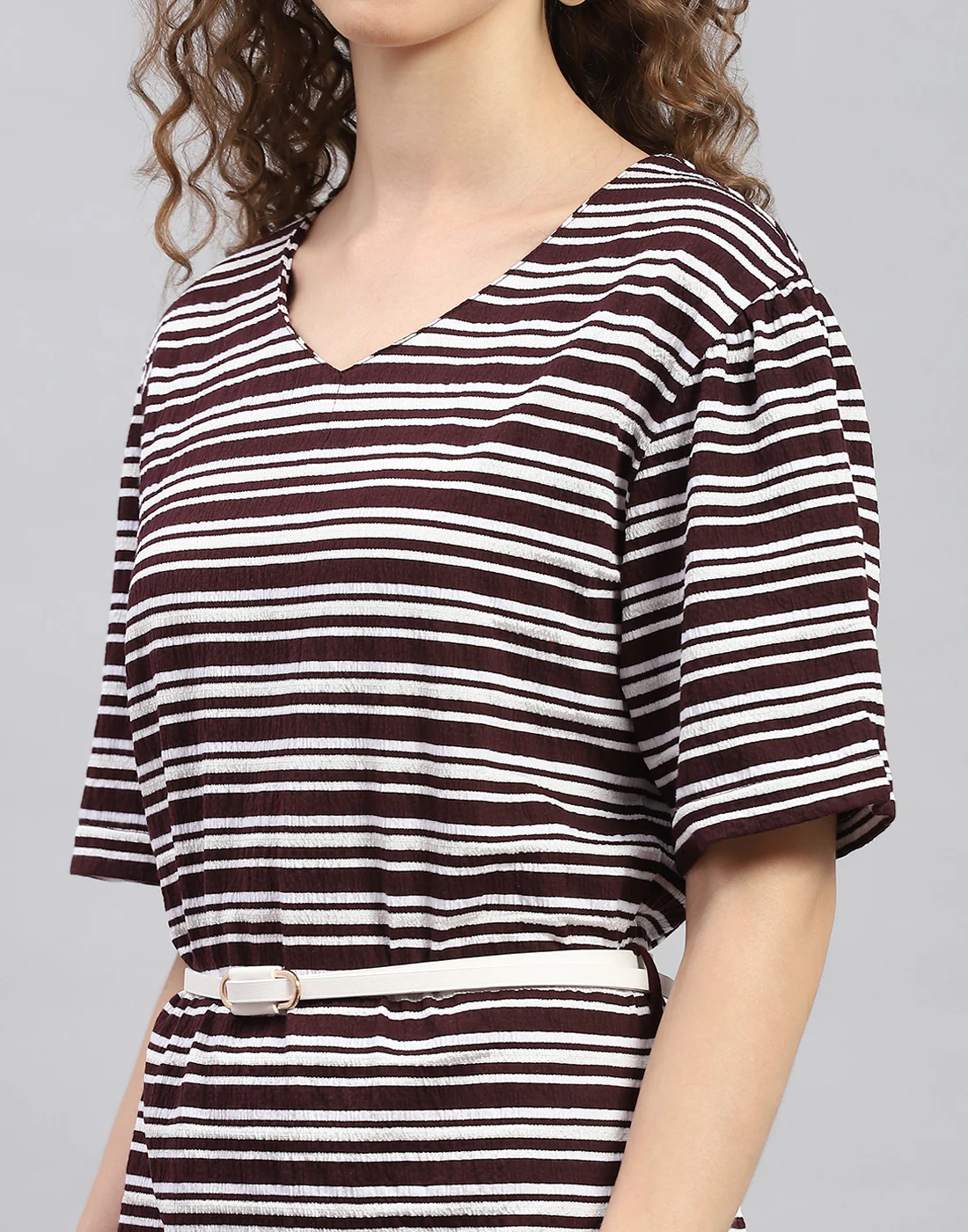 Women Maroon Stripe Round Neck 3/4 Sleeve Dress - Image 2