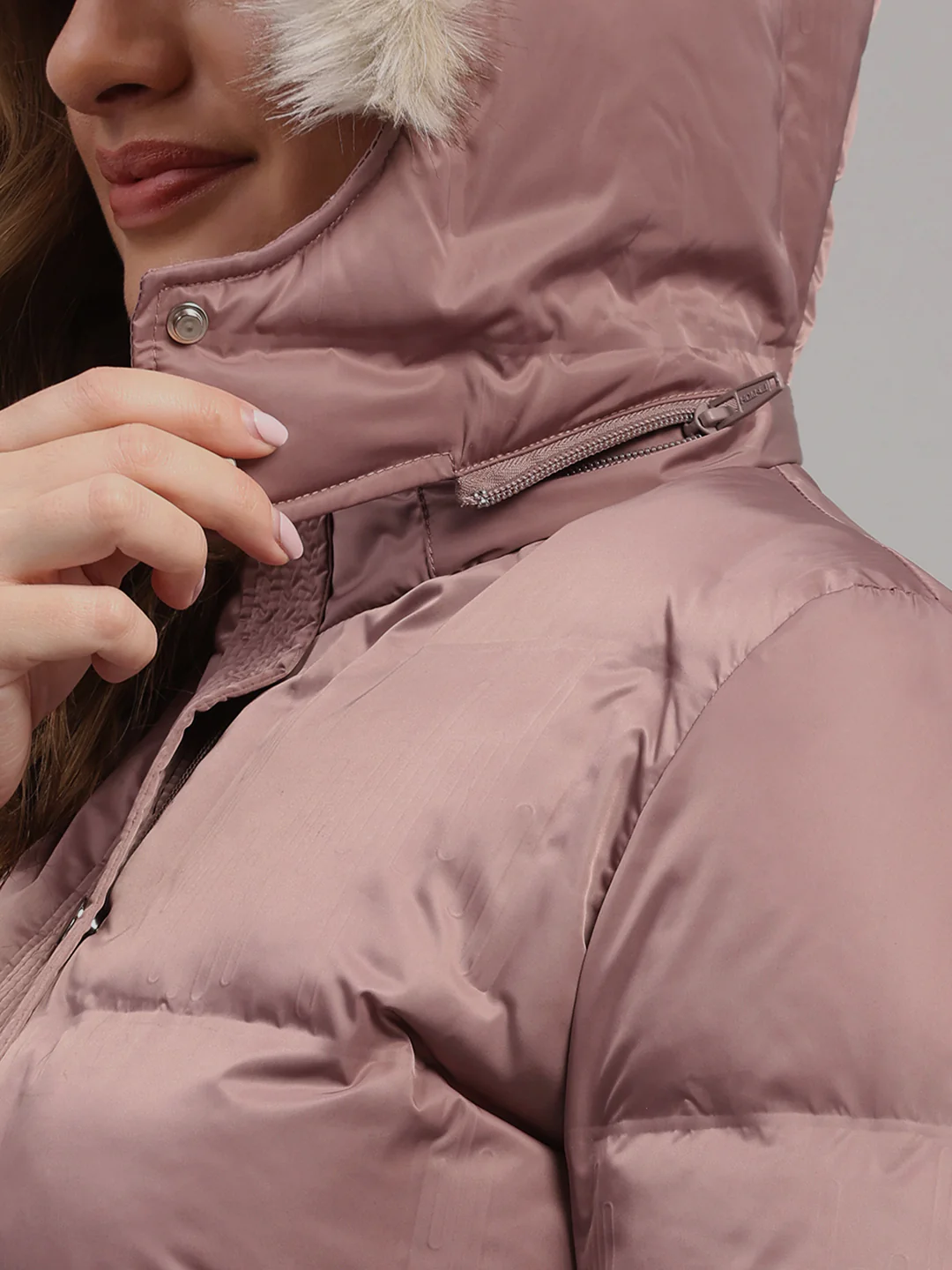 Women Mauve Self Design Hooded Full Sleeve Jacket - Image 8