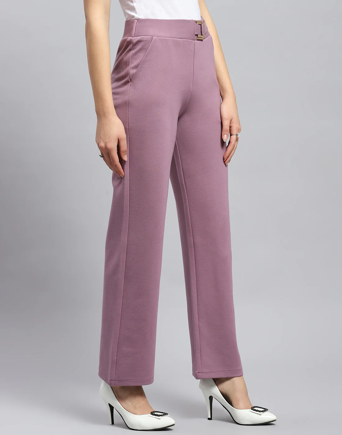Women Mauve Solid Regular Fit Trouser - Image 4