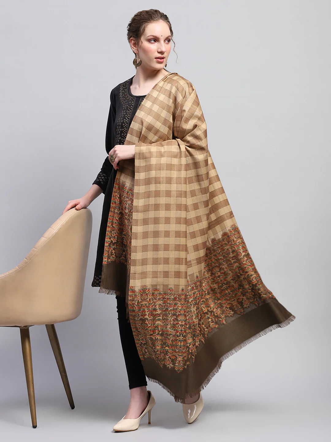 Women Multicolor Check Shawl - Image 5
