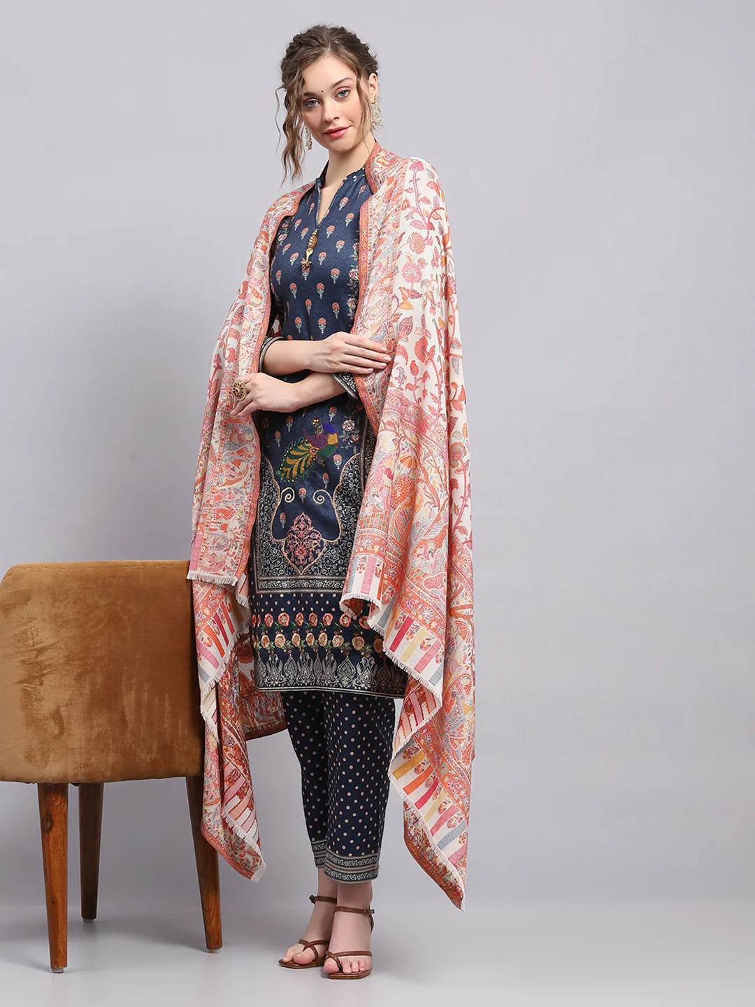 Women Multicolor Printed Shawl - Image 5