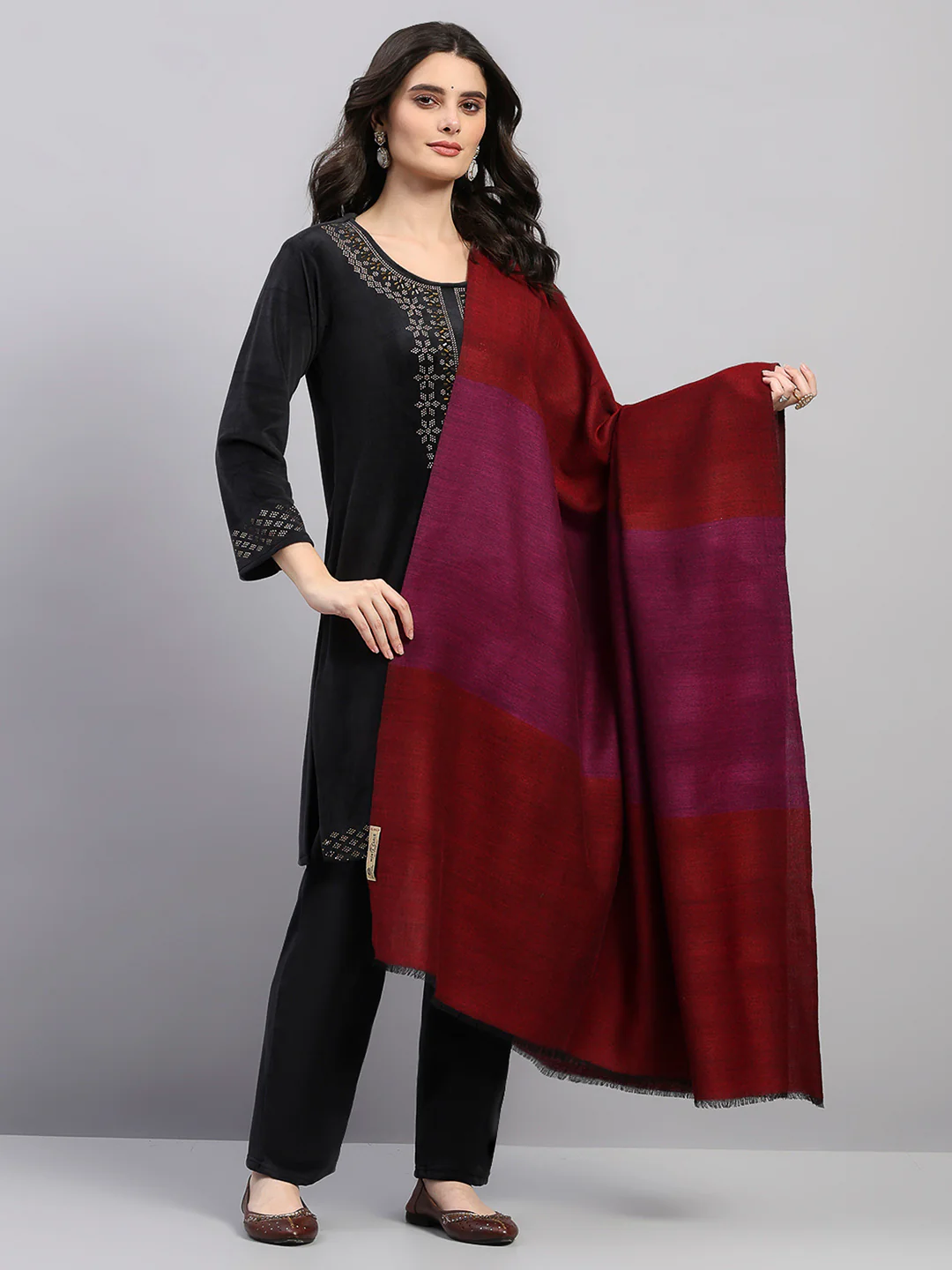Women Multicolor Printed Wool Blend Shawl - Image 7