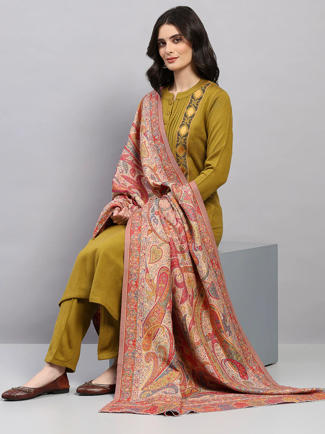 Women Multicolor Printed Wool Blend Shawl - Image 2
