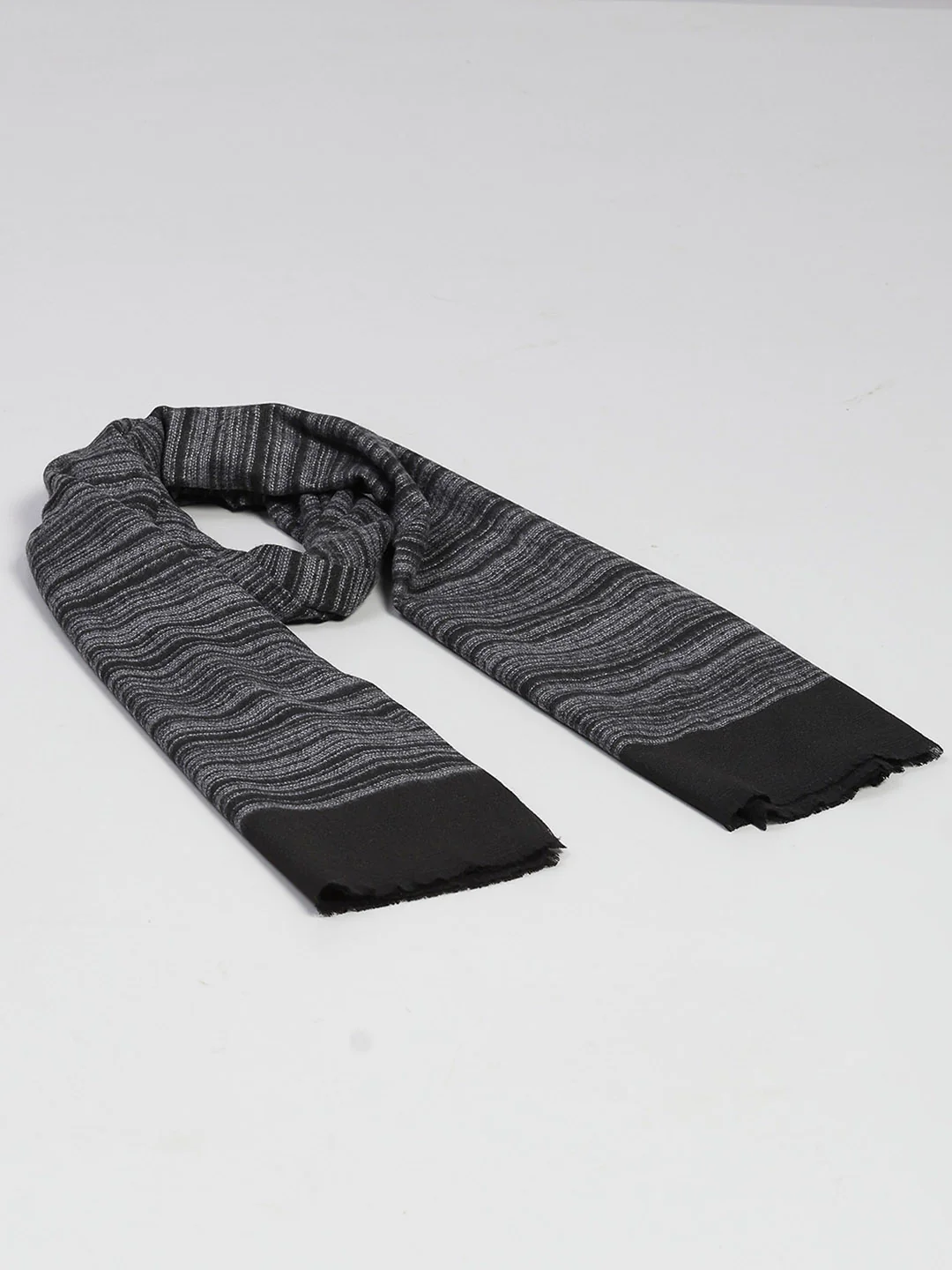 Women Multicolor Printed Wool Blend Stole - Image 7