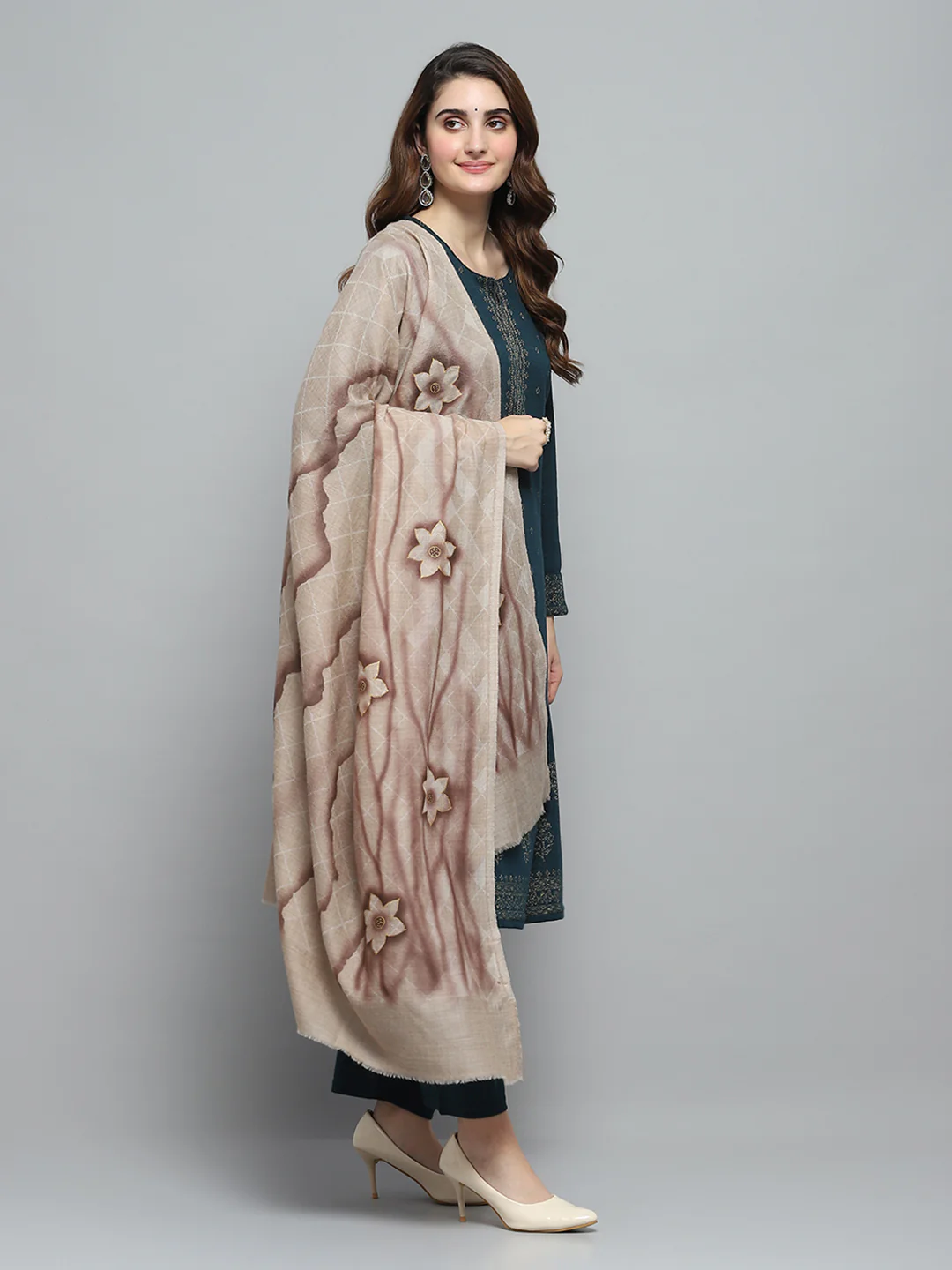 Women Multicolor Self Design Shawl - Image 4